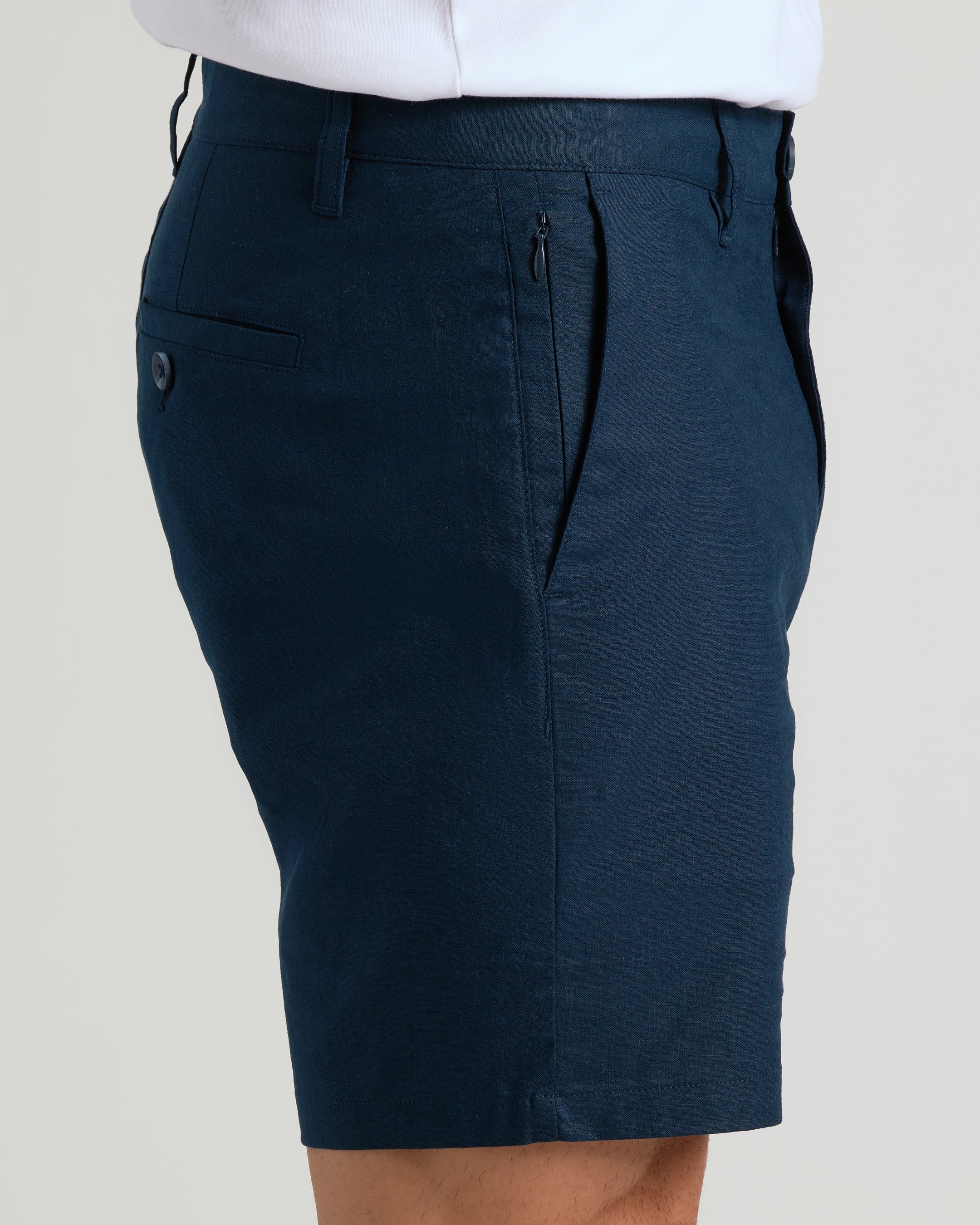 7" Navy Linen Shorts - Image 4