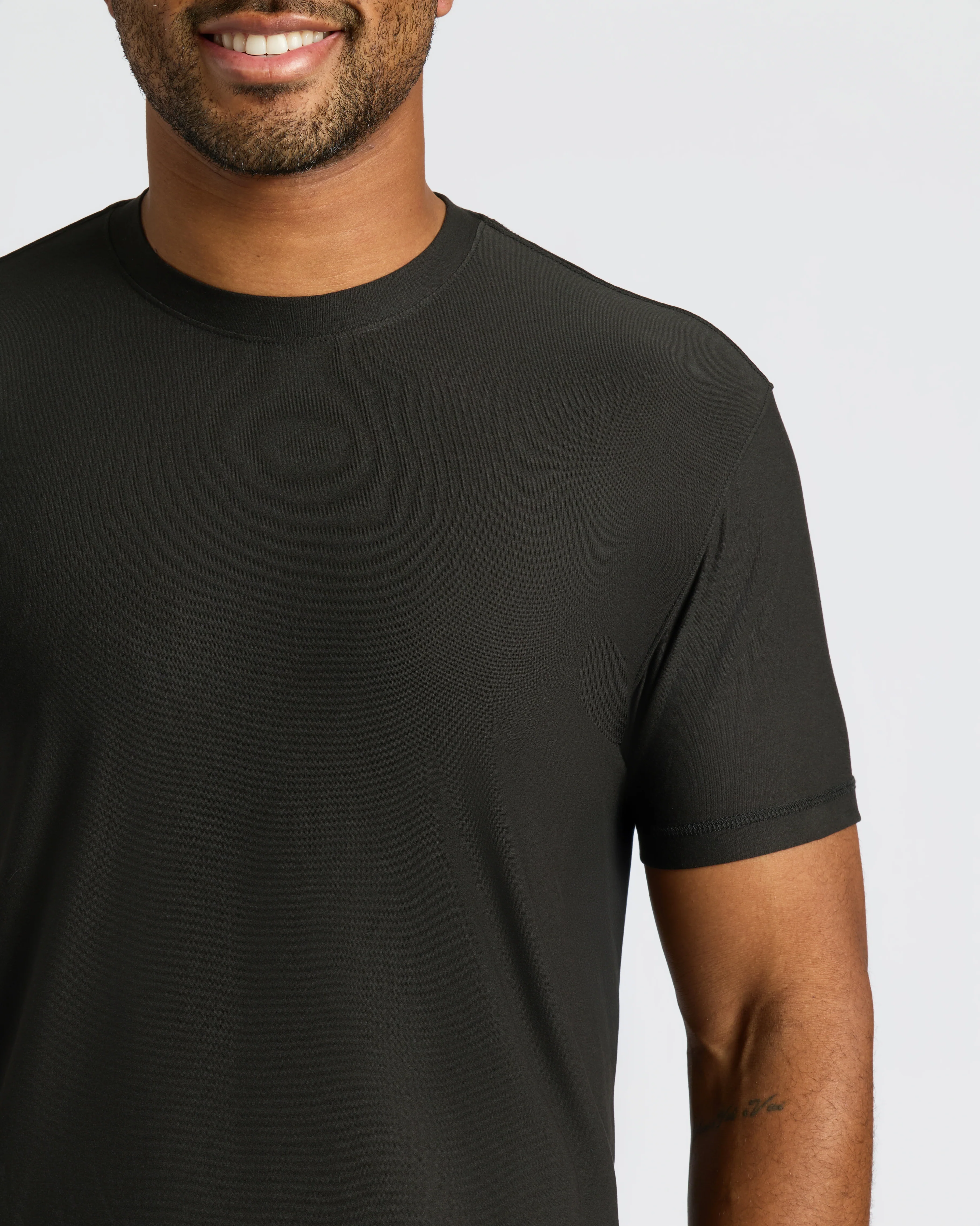 All Black Active Crew Neck 3-Pack - Image 6