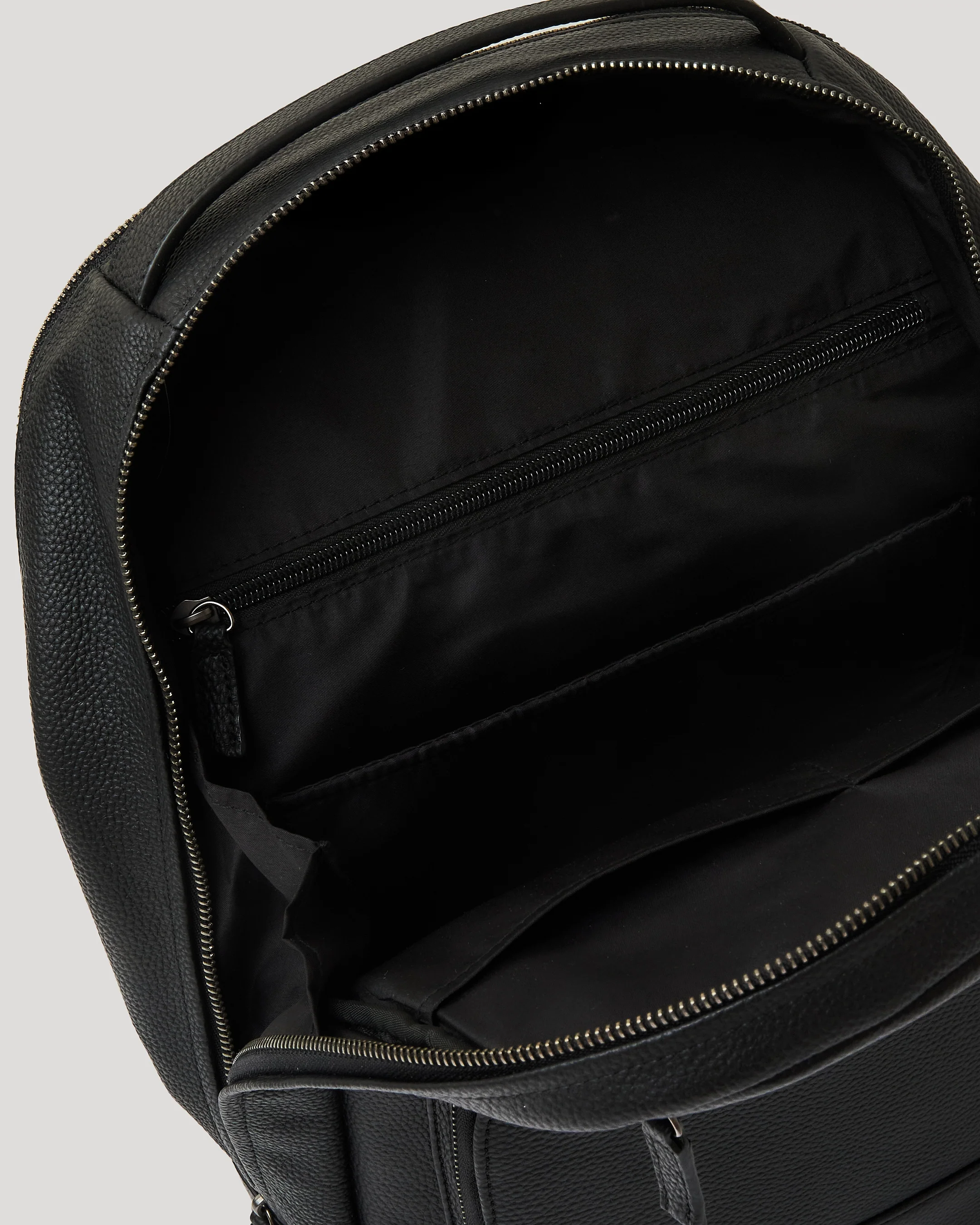 Premium Leather Backpack - Image 7