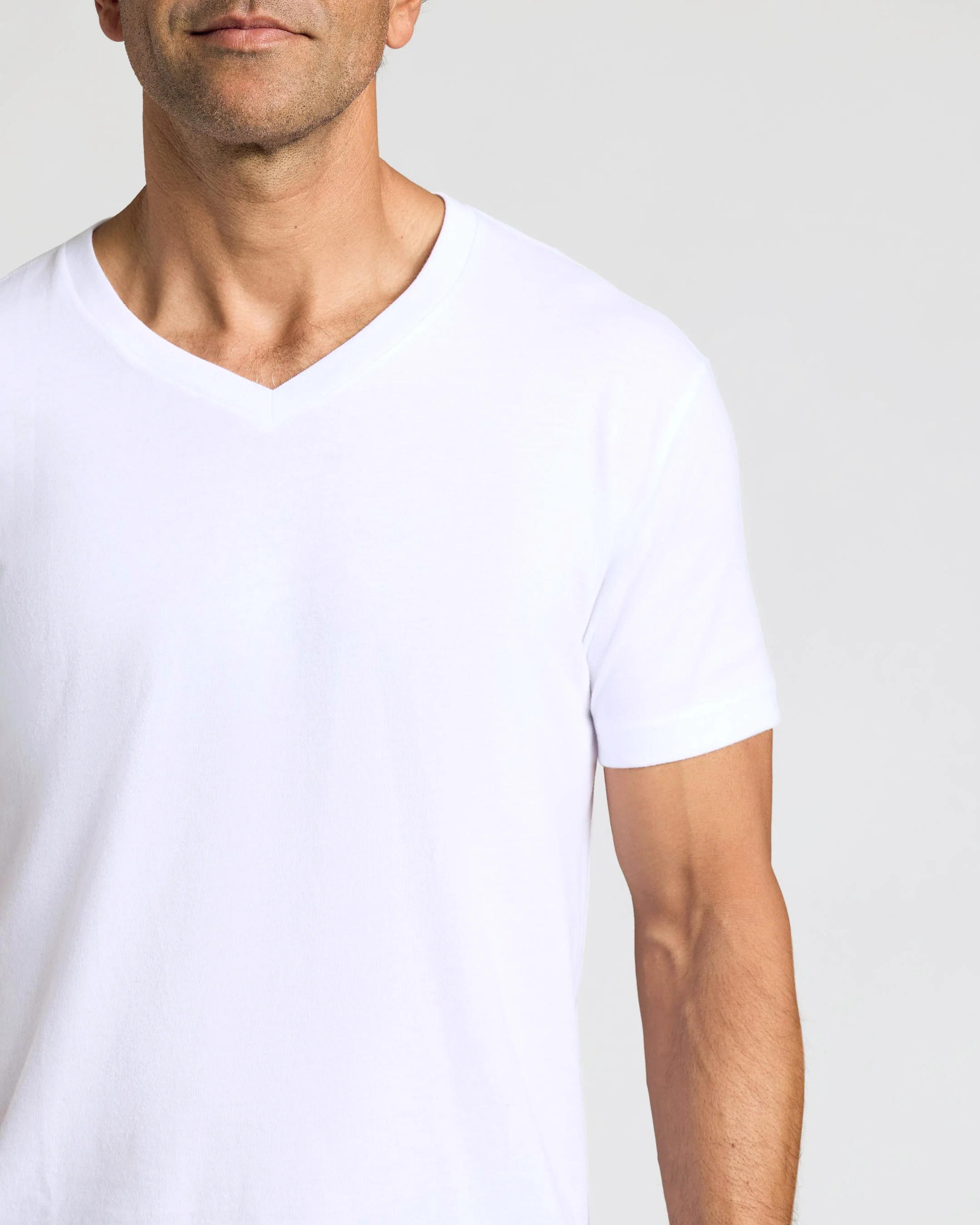 White Classic V-Neck 3-Pack - Image 5