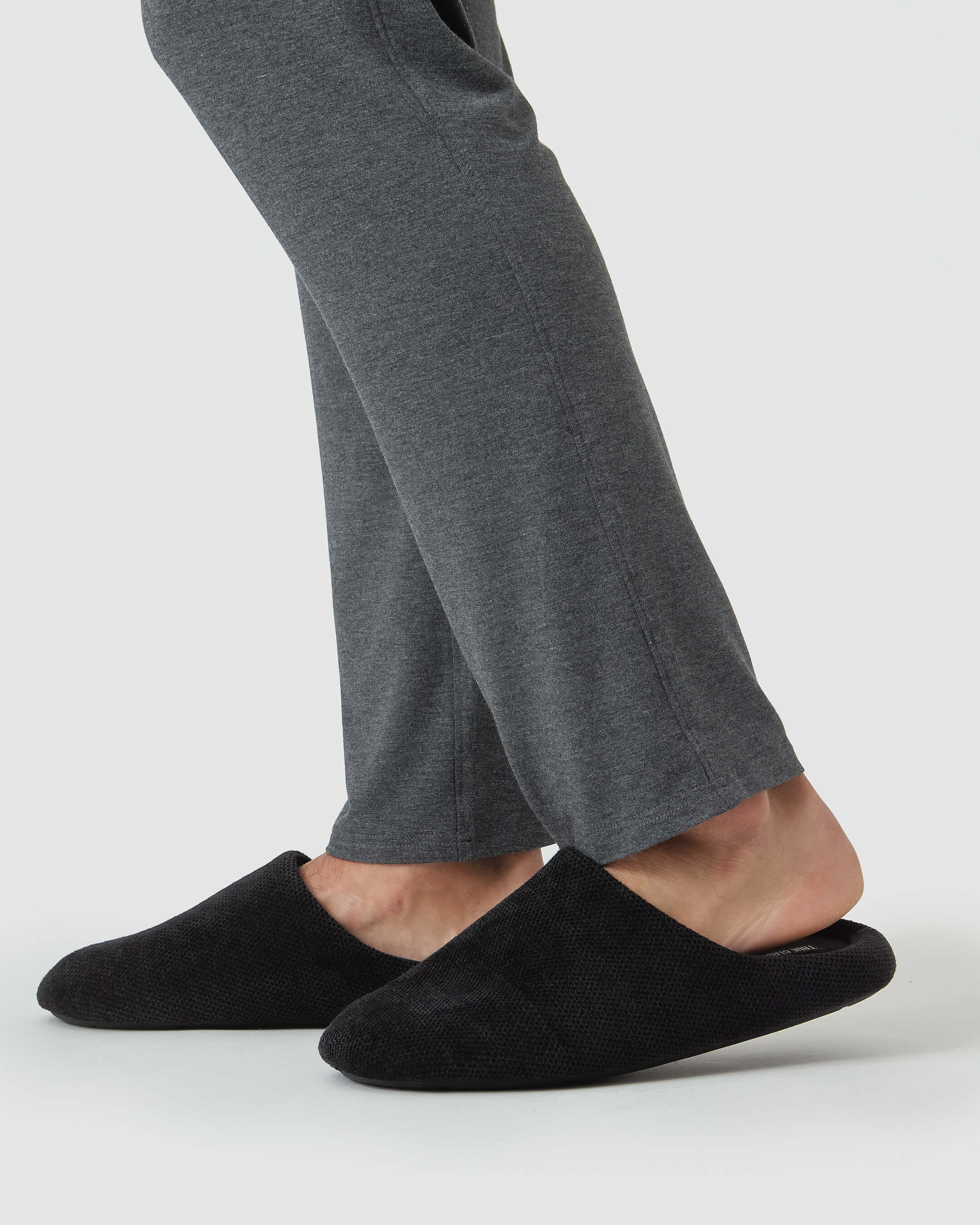 Black Slippers - Image 3