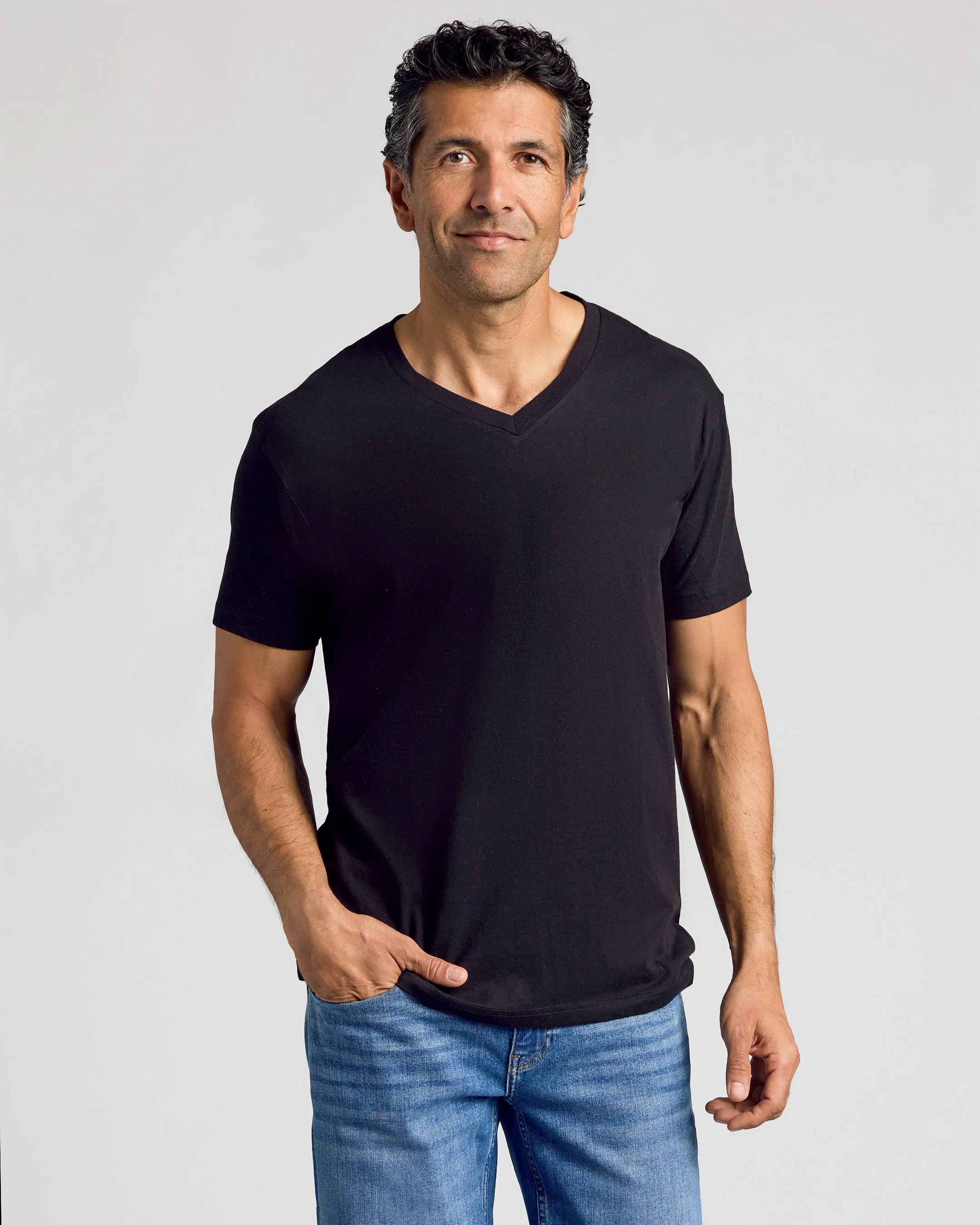 Black & White V-Neck 10-Pack - Image 6