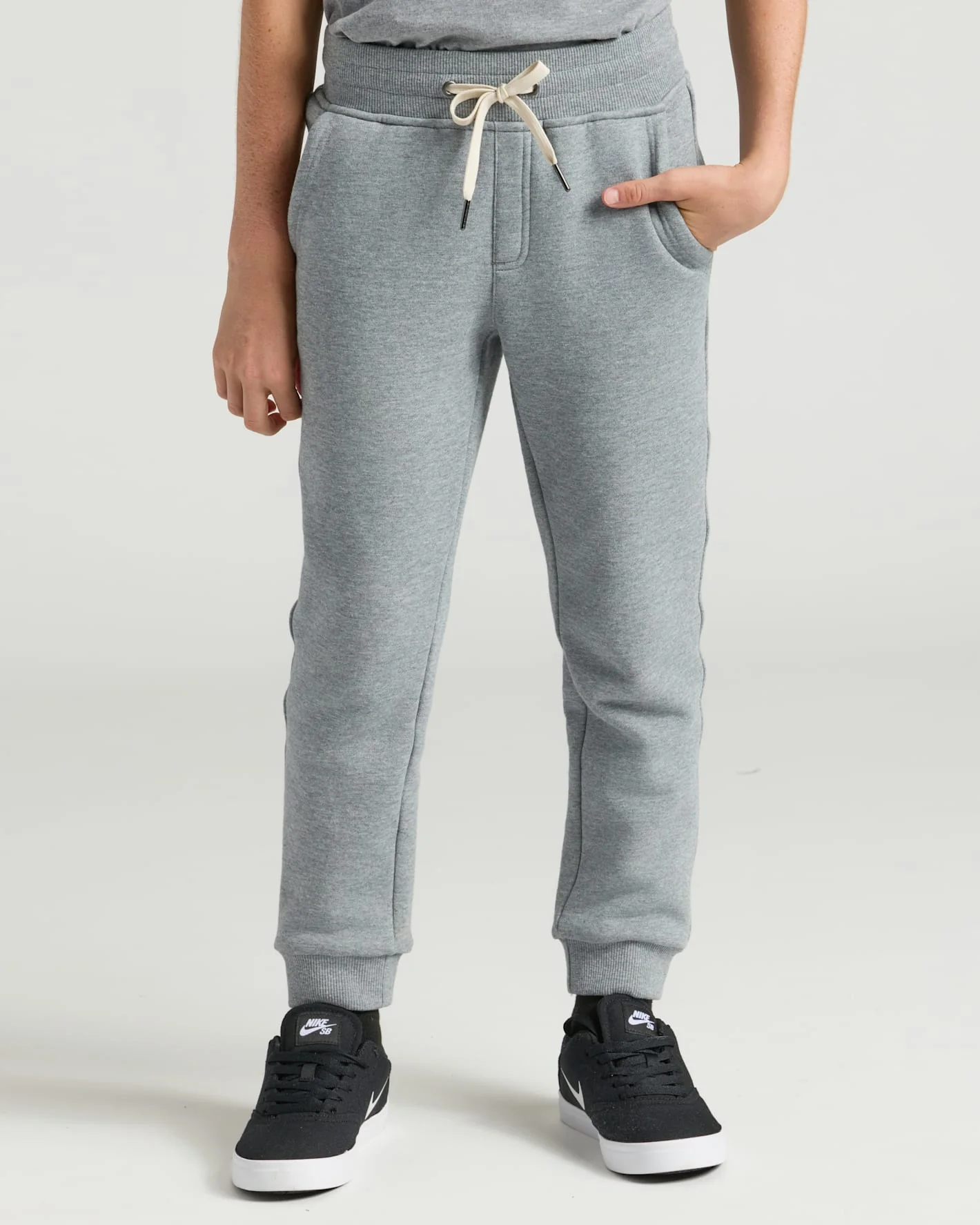 Boys' Black & Medium Heather Gray Fleece Joggers 2-Pack - Image 2