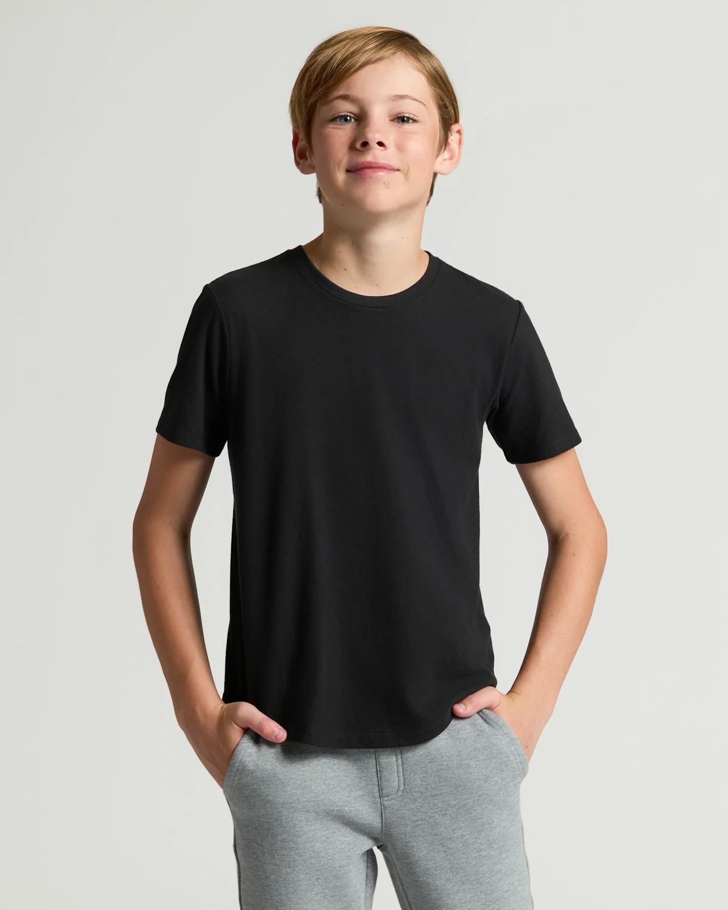 Boys' Classic Curved Hem Crew Neck 3-Pack - Image 4