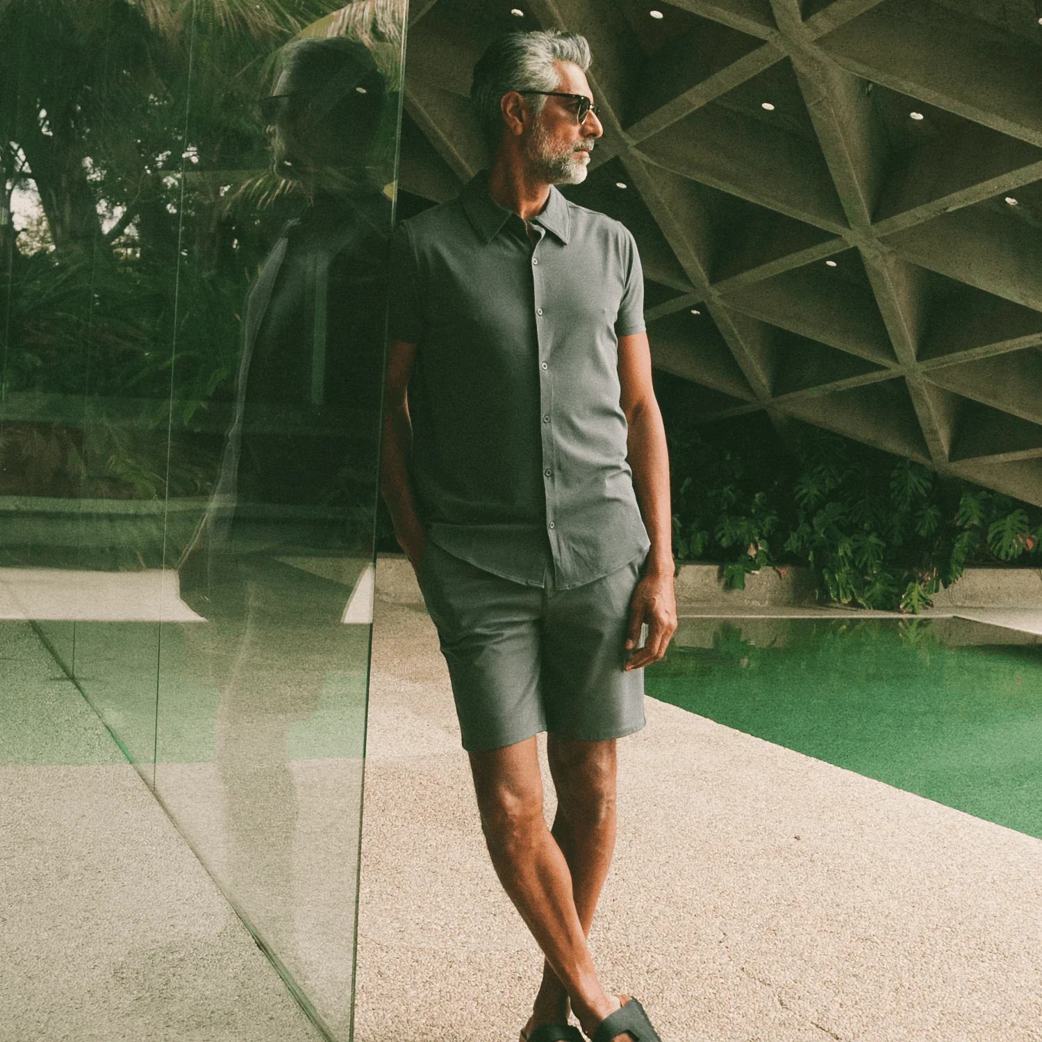 Carbon 7 5 Inseam Chino Shorts - Image 6