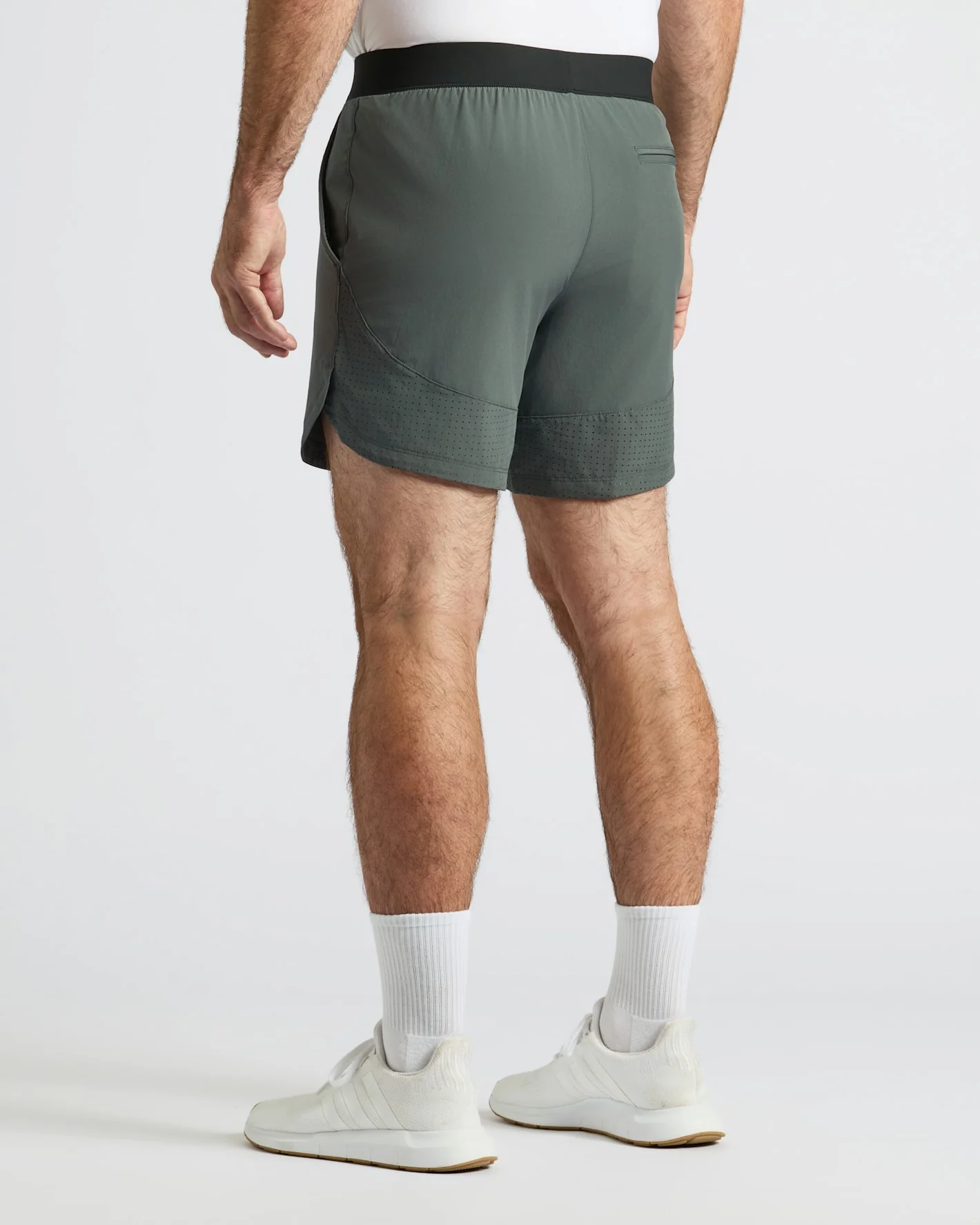 7" Carbon Active Training Shorts 2.0 - Image 5
