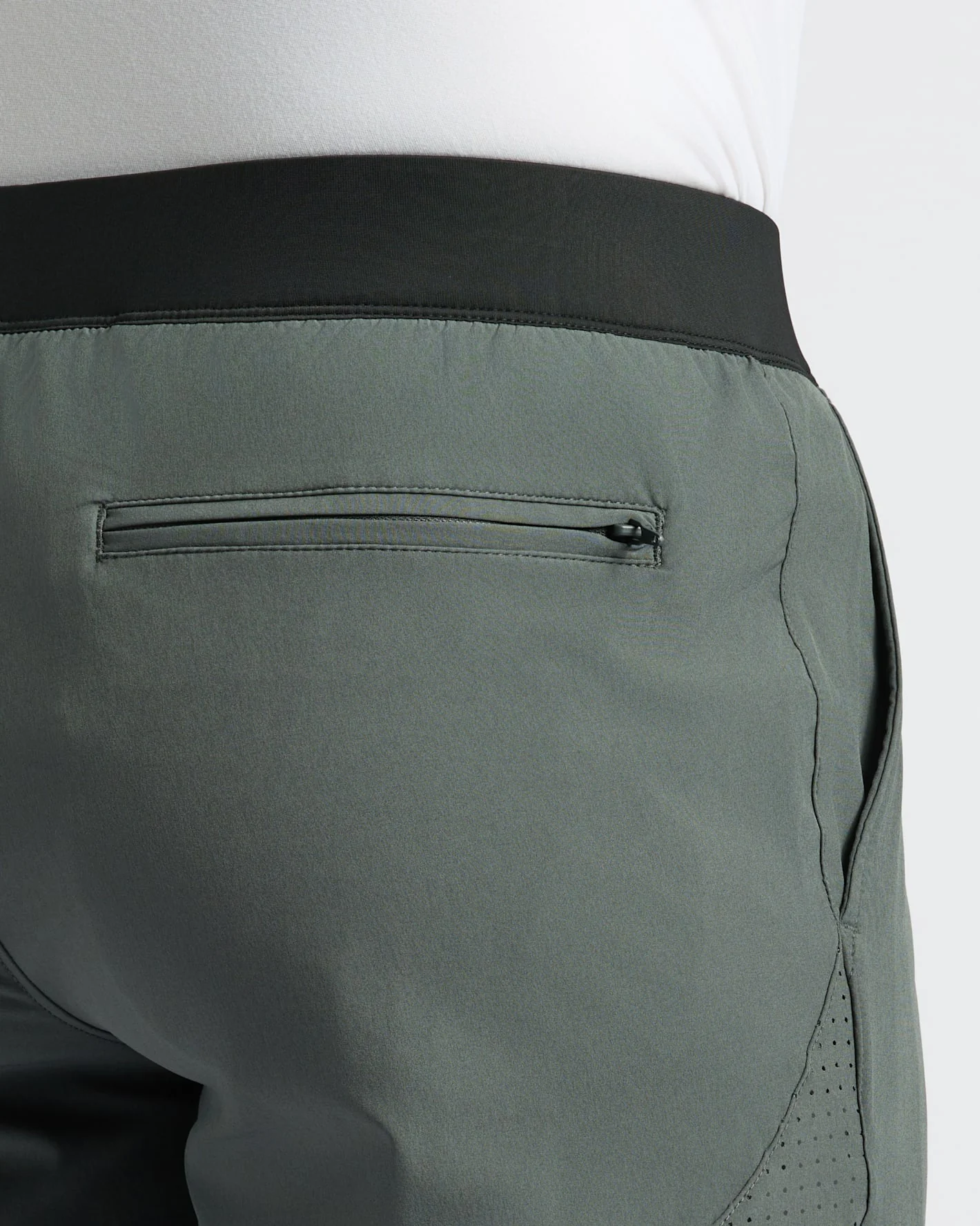 7" Carbon Active Training Shorts 2.0 - Image 7