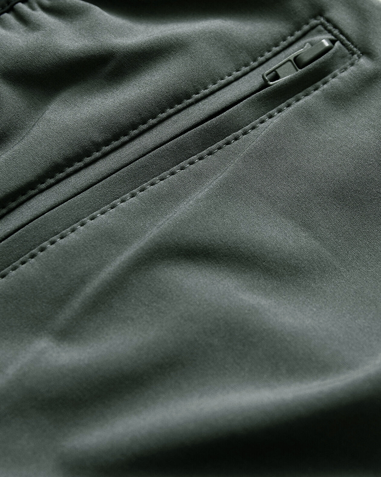 7" Carbon Active Training Shorts 2.0 - Image 8