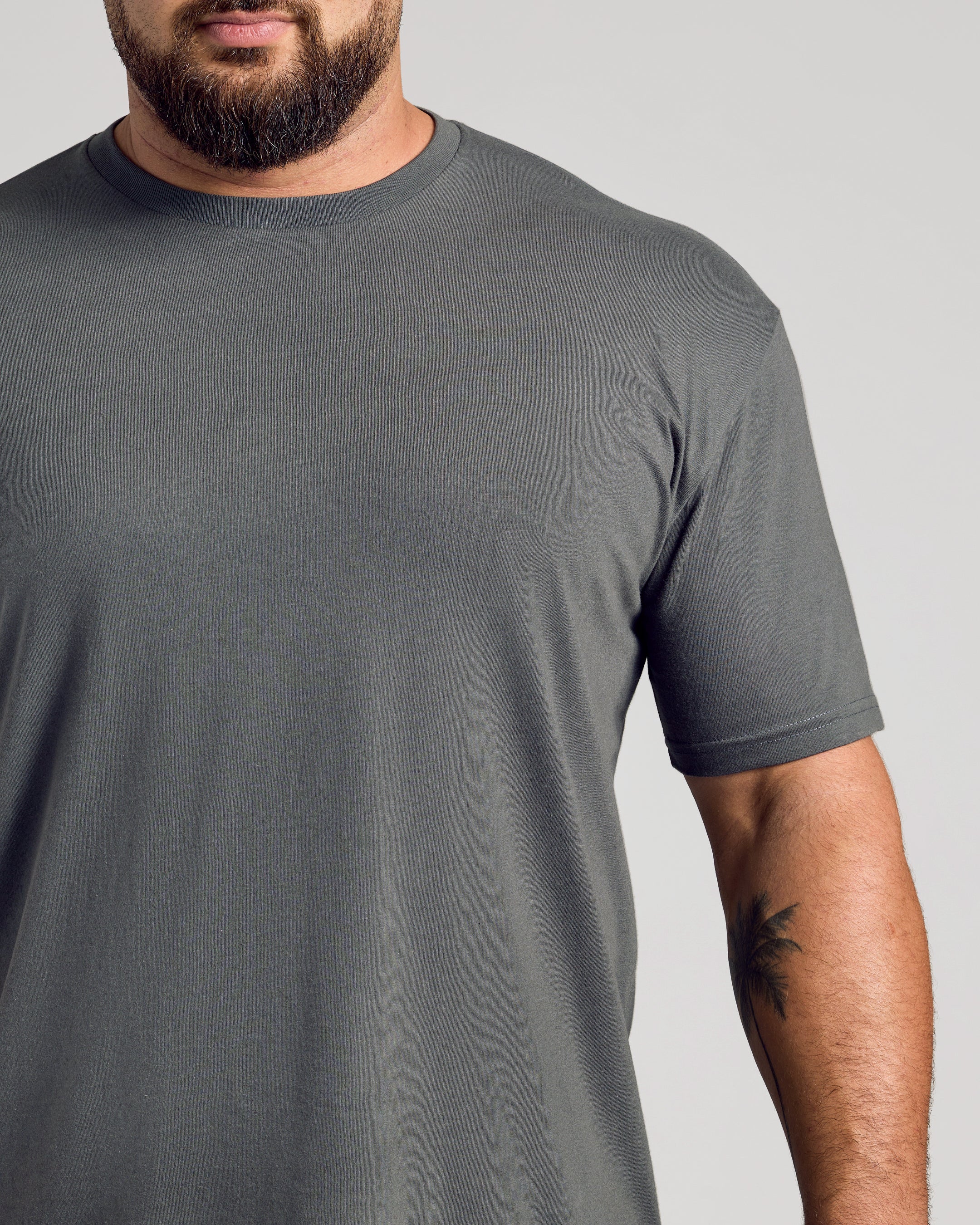 Carbon Classic Crew Neck - Image 13