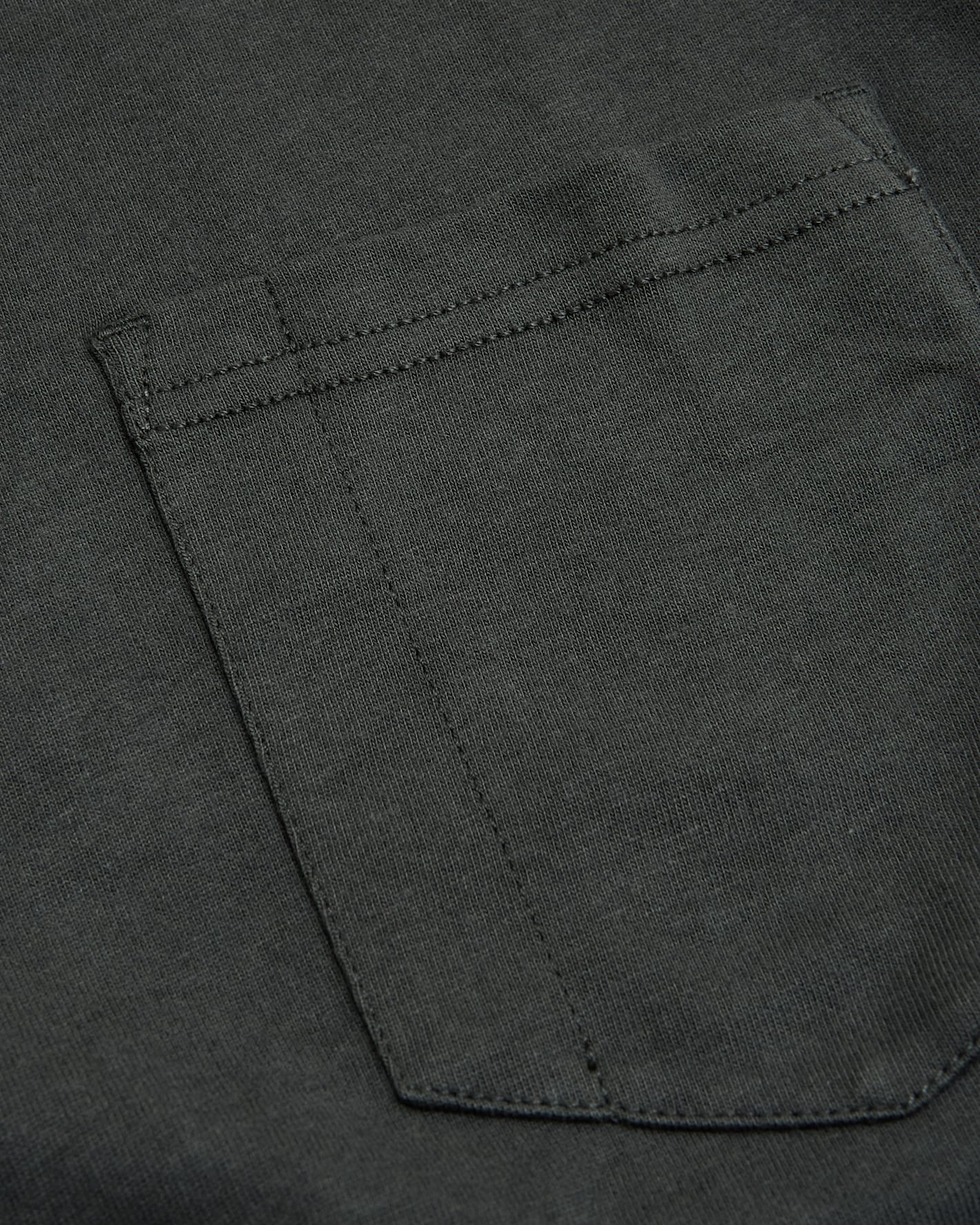 Carbon Tall Heavyweight Long Sleeve Pocket Crew - Image 8