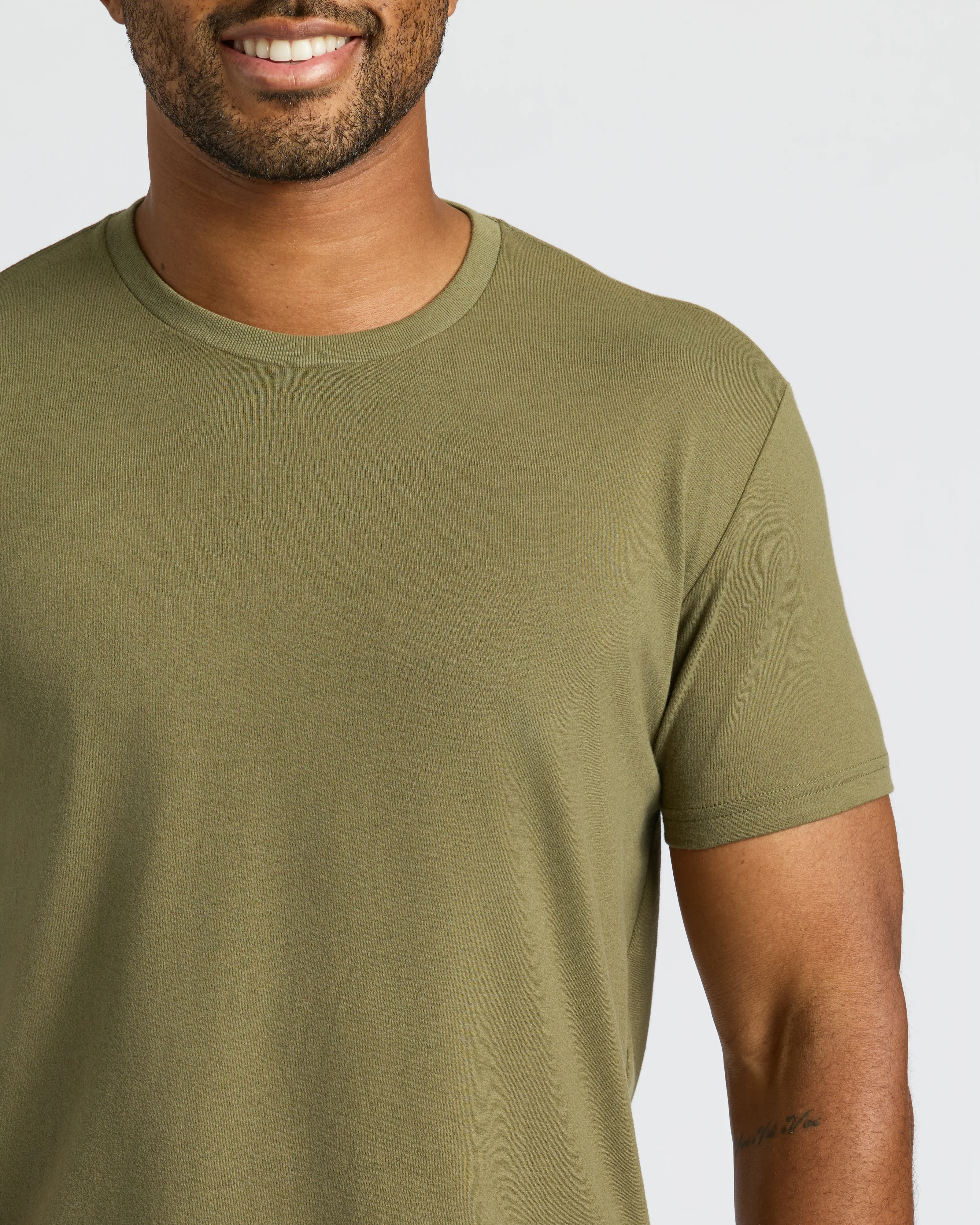 Classic Curved Hem Crew Neck 3-Pack - Image 9