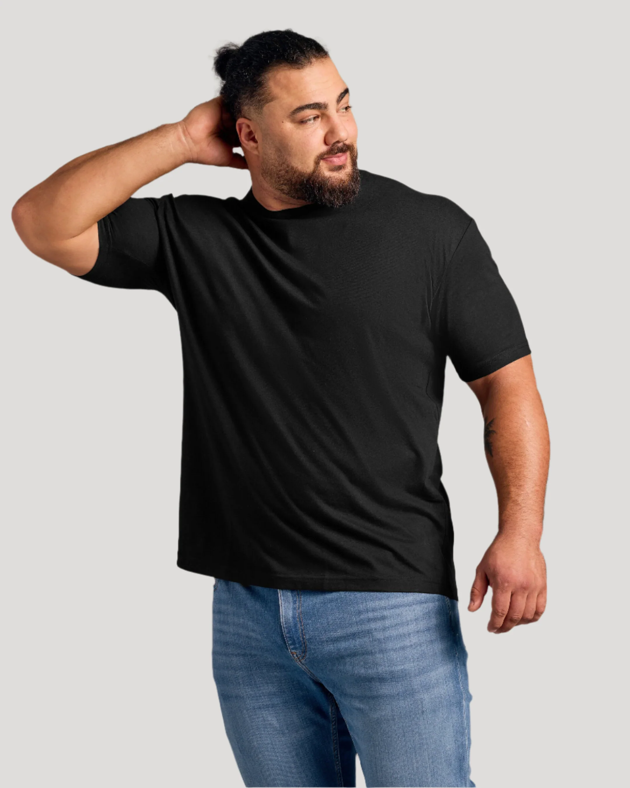 Black Classic Crew Neck - Image 11