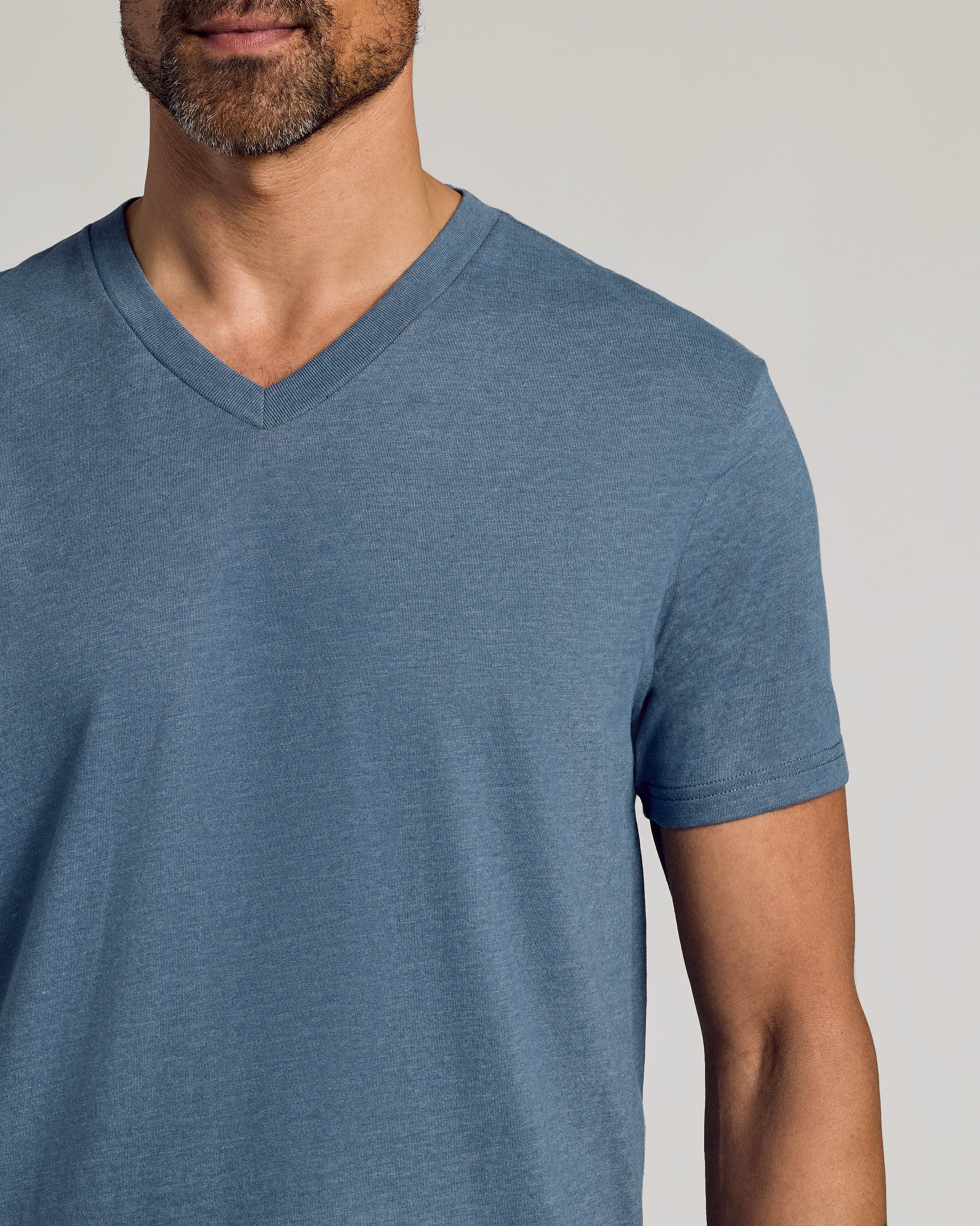 Dark Heather Tempest Classic V-Neck - Image 5