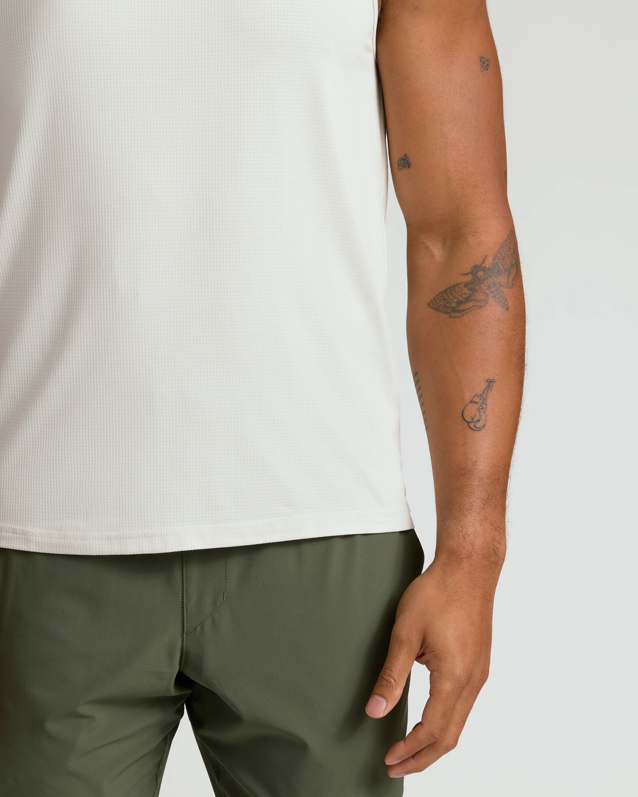 Dove Sleeveless Active Mesh Tank - Image 7