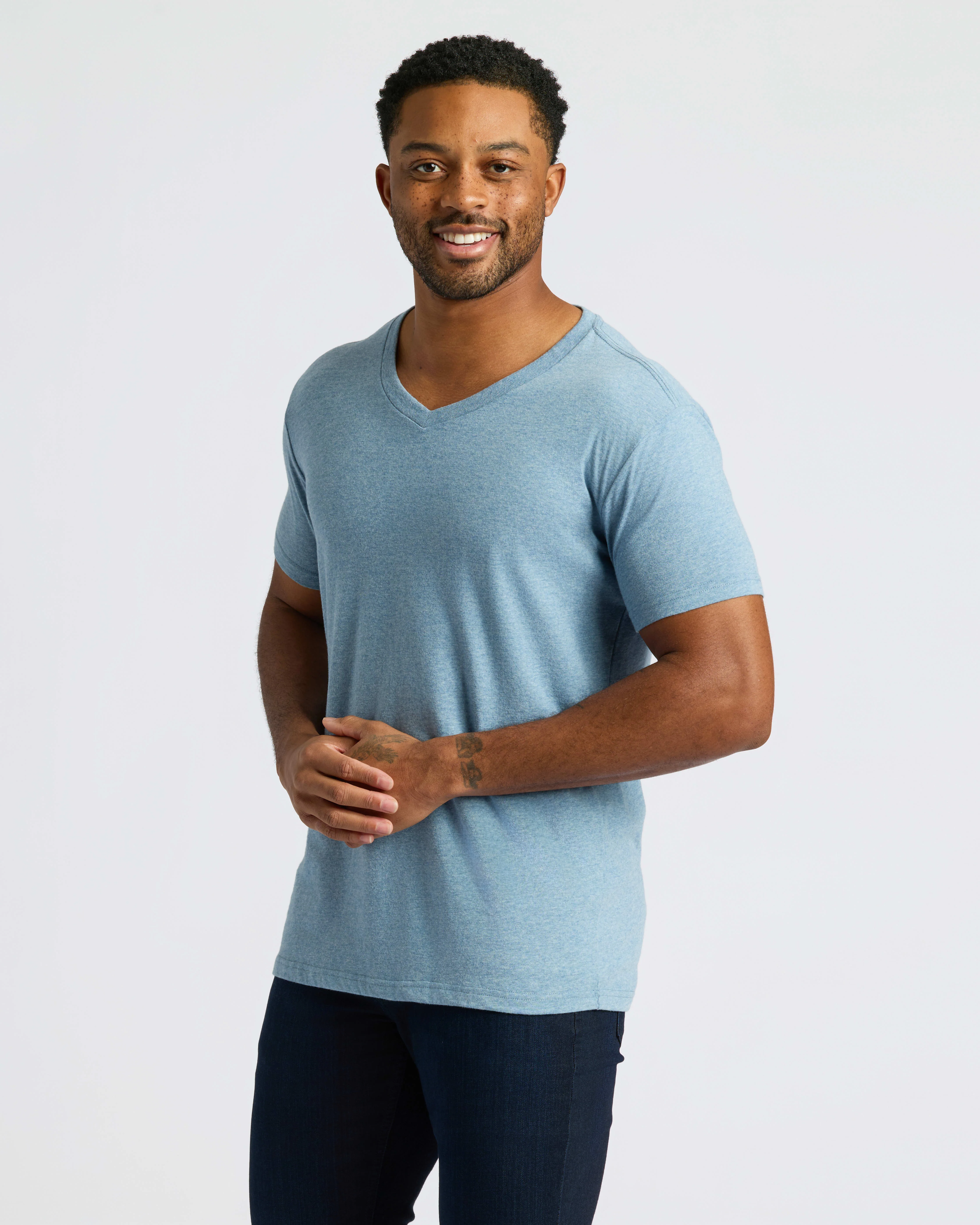 Heather Indigo Classic V-Neck - Image 7