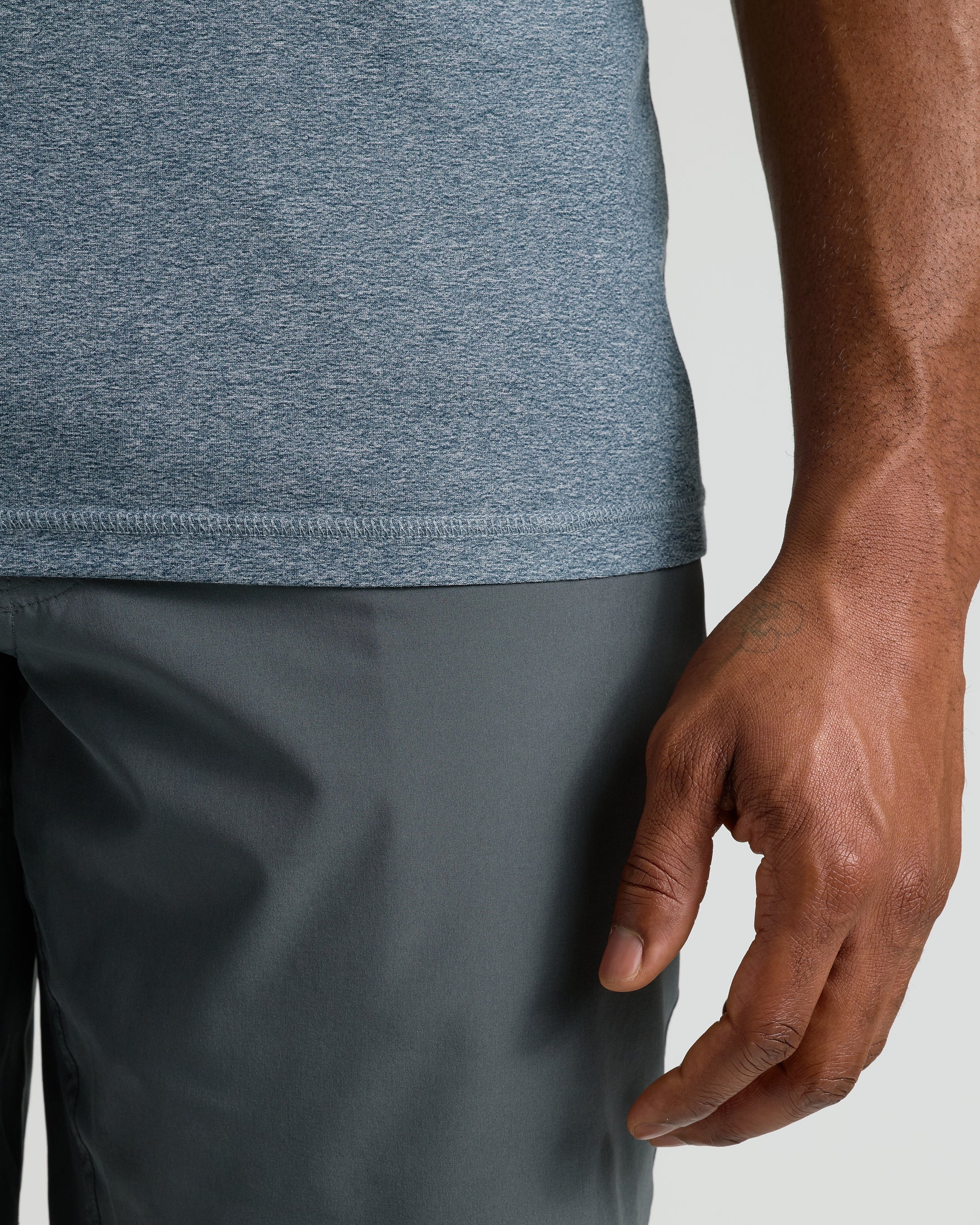 Heather Navy Tall Active Crew Neck 2.0 - Image 9