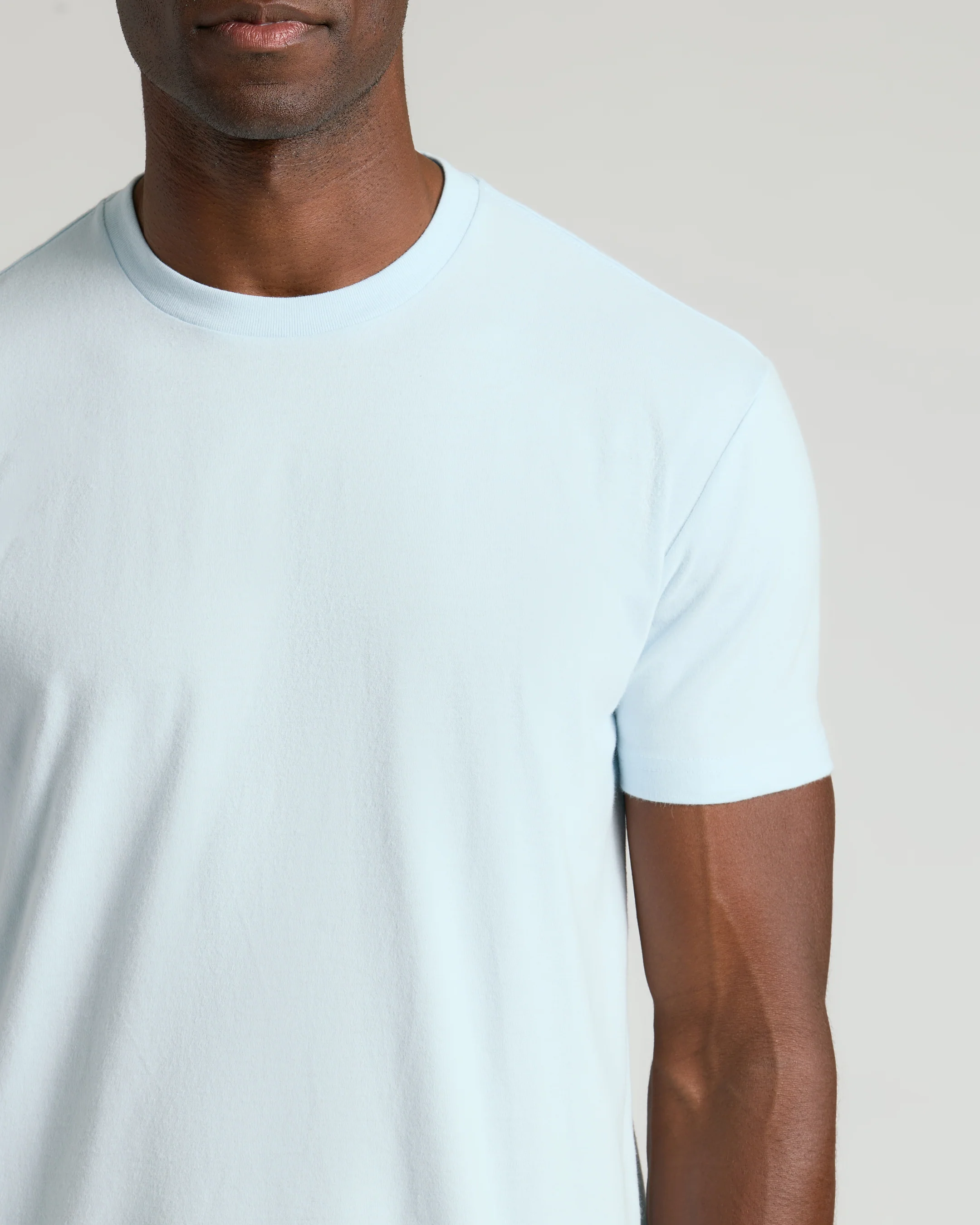 Icicle Classic Crew Neck - Image 5
