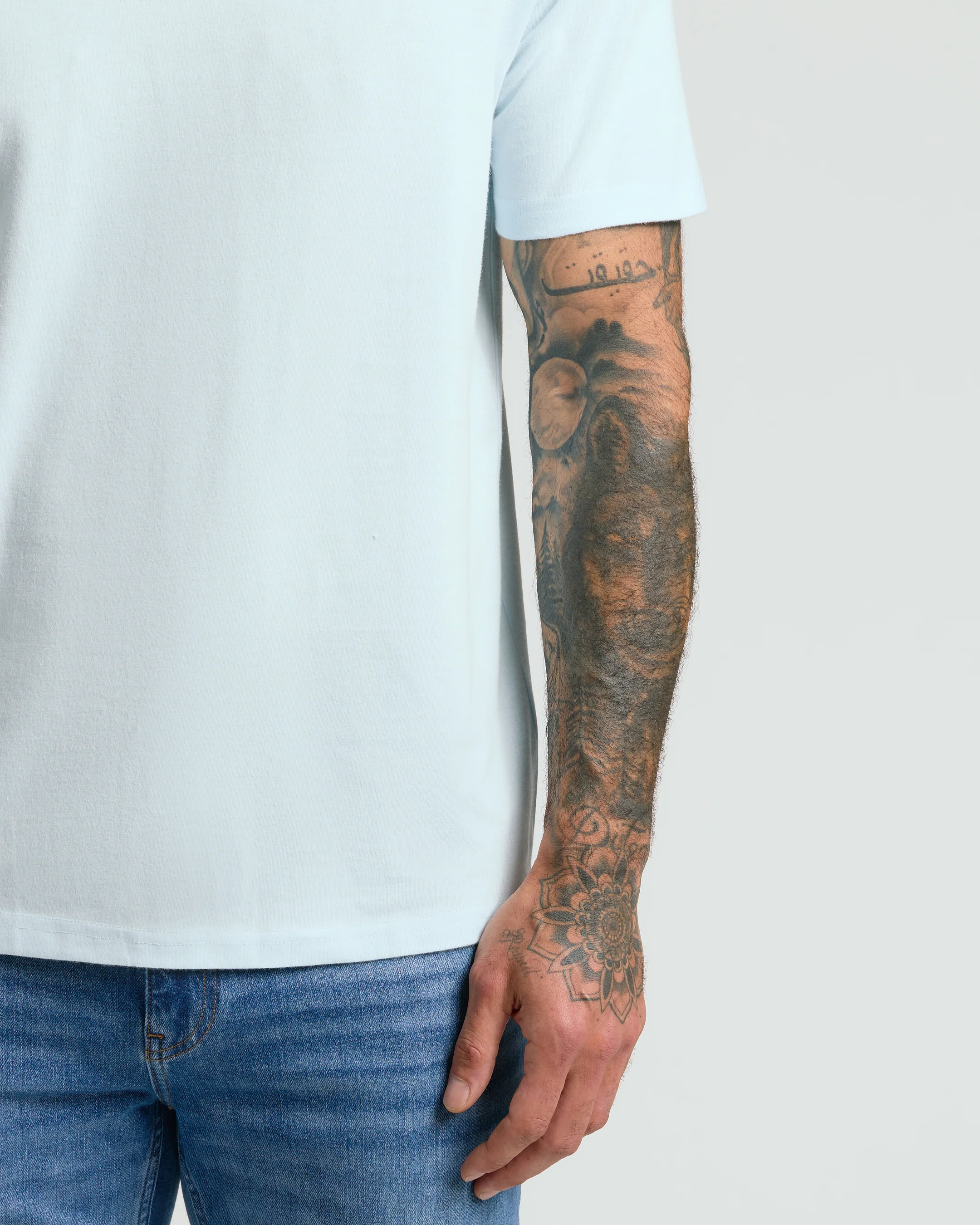 Icicle Classic V-Neck - Image 6
