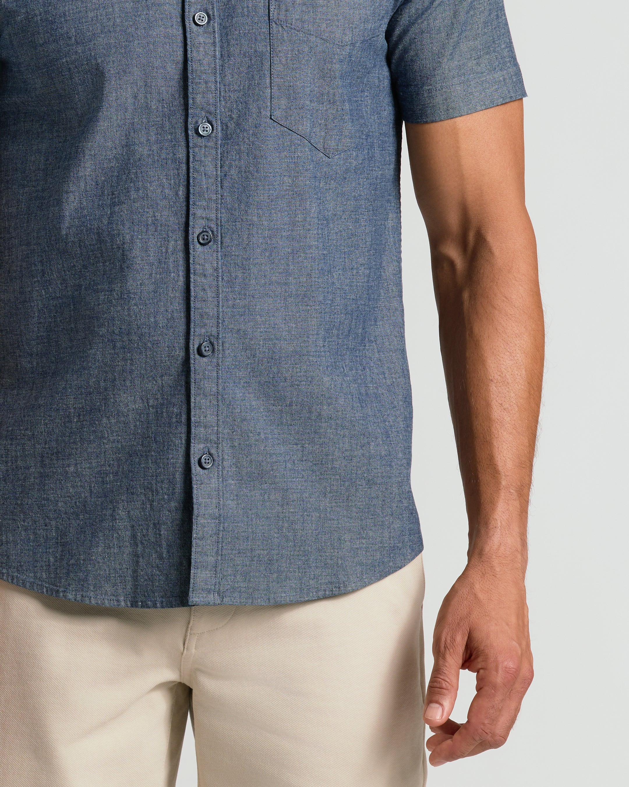 Medium Indigo Wash Short Sleeve Stretch Chambray Shirt - Image 7