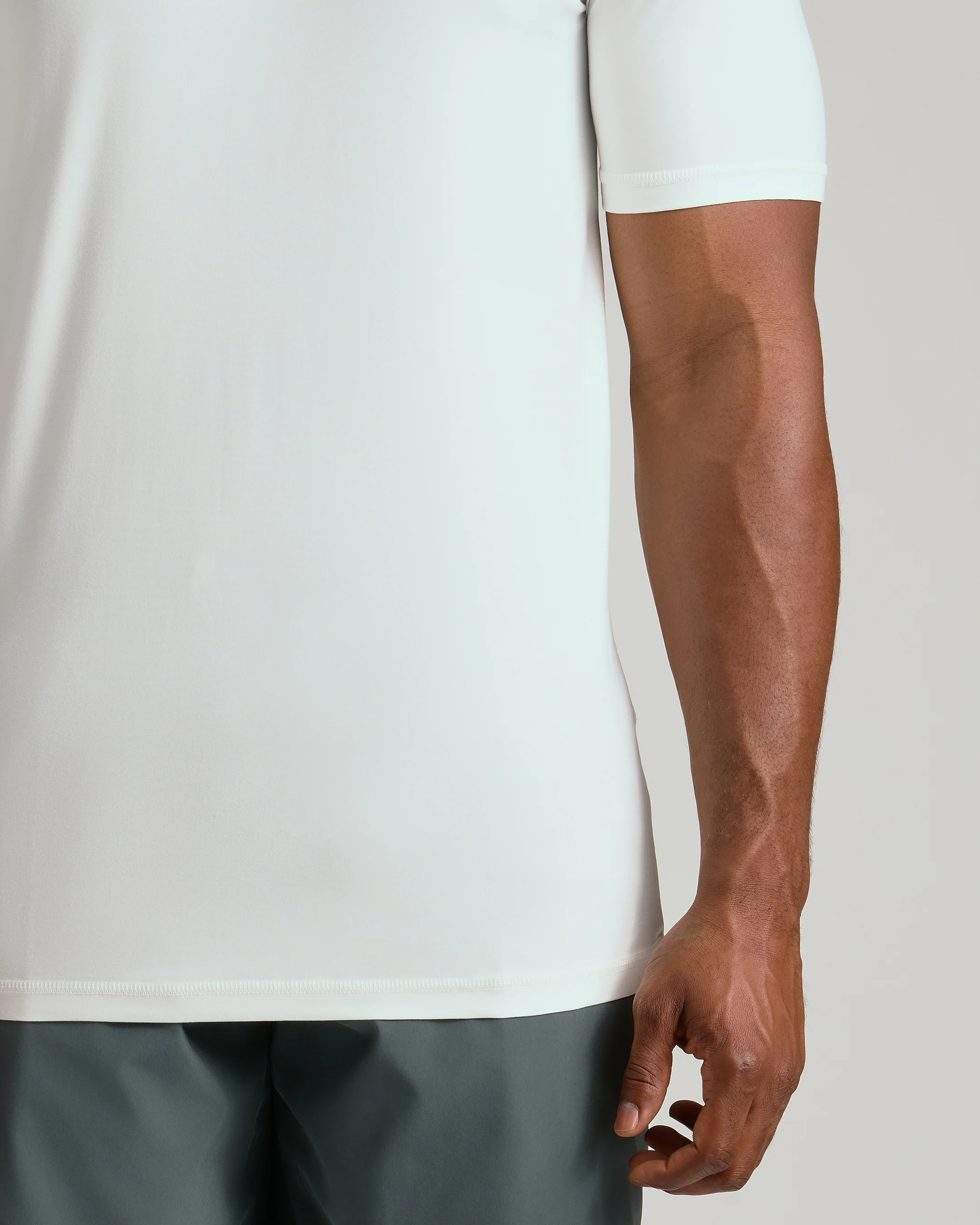 Moon Tall Active V-Neck - Image 6