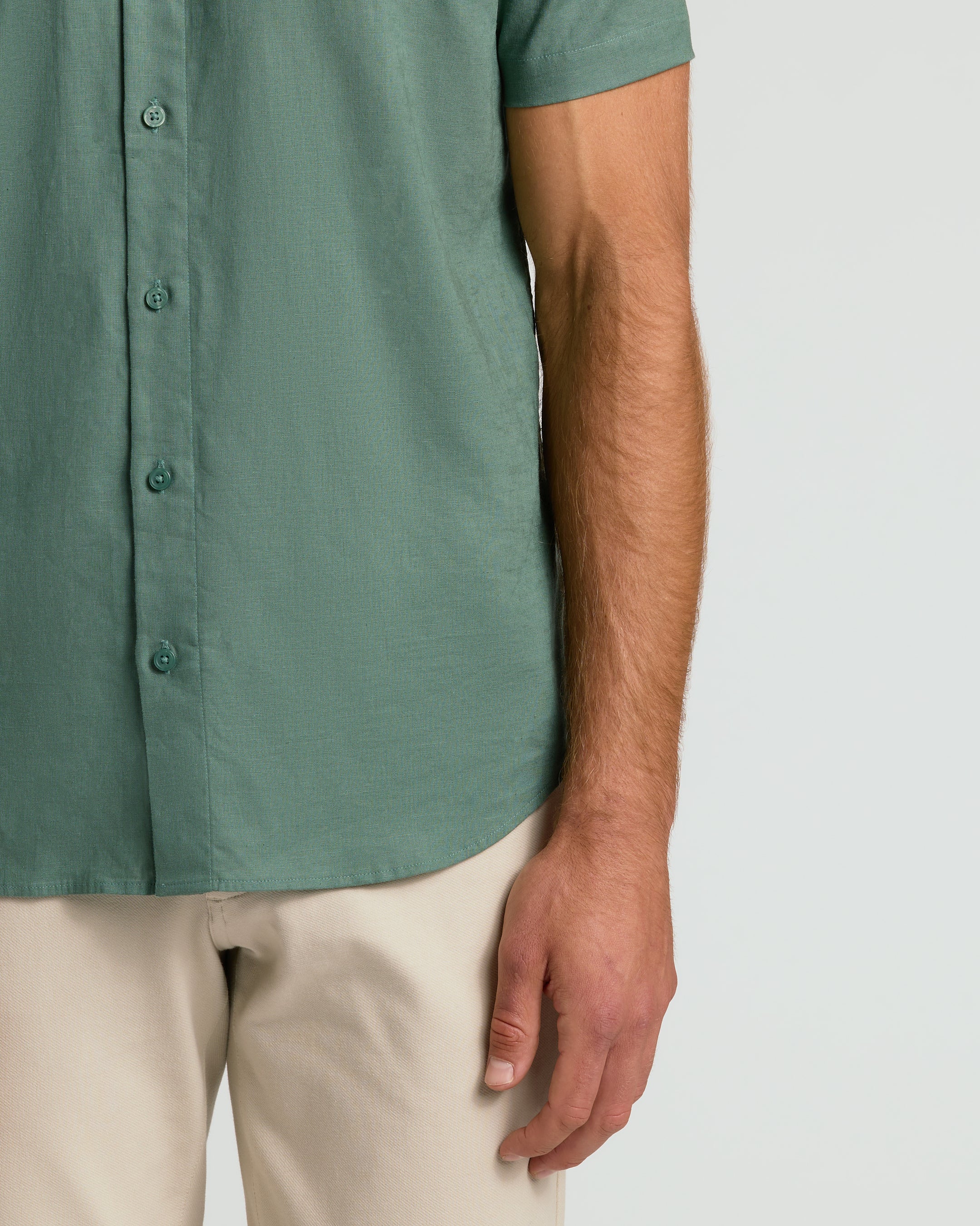 Moss Short Sleeve Linen Shirt - Image 6