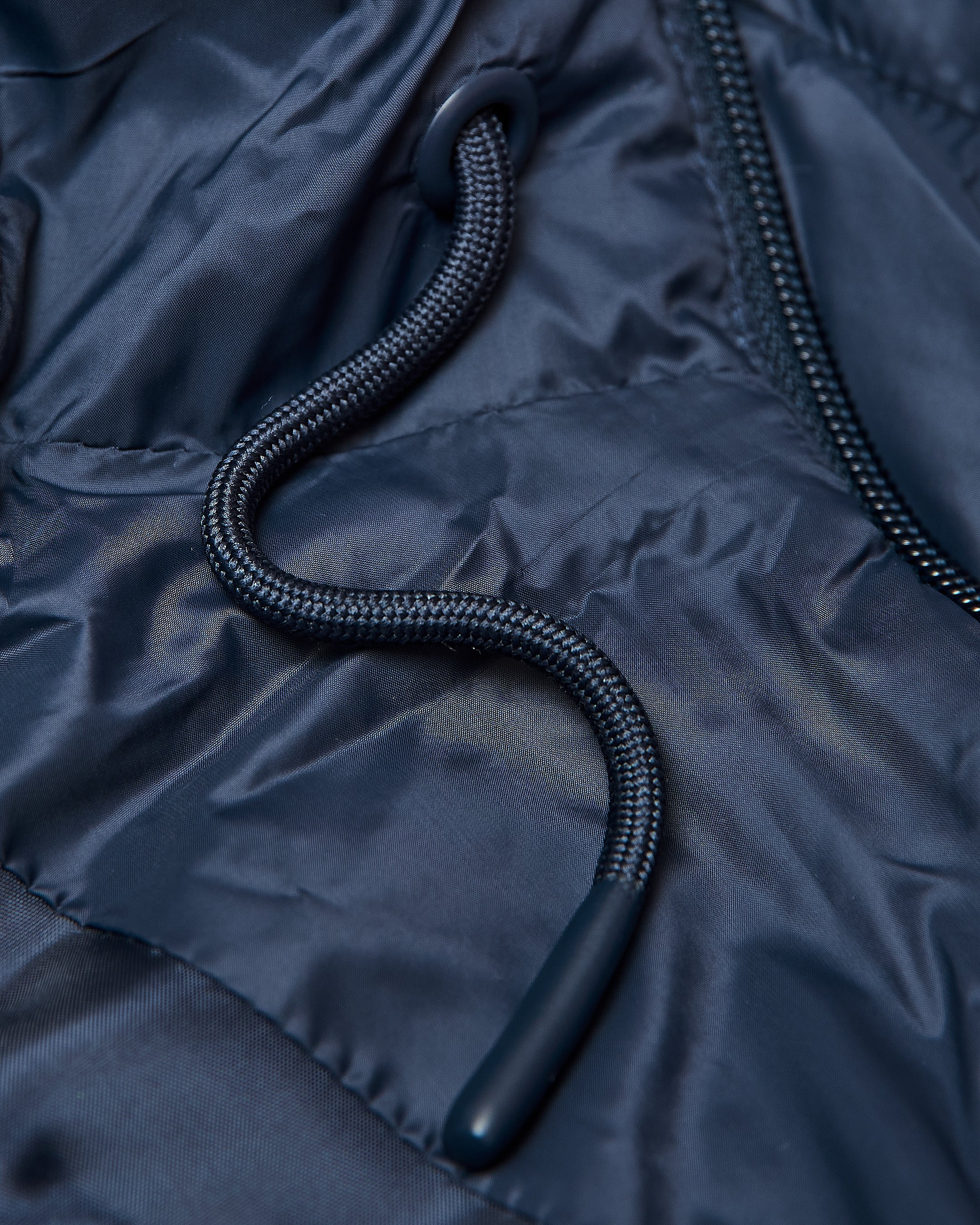 Navy Hooded Puffer Jacket - Image 11