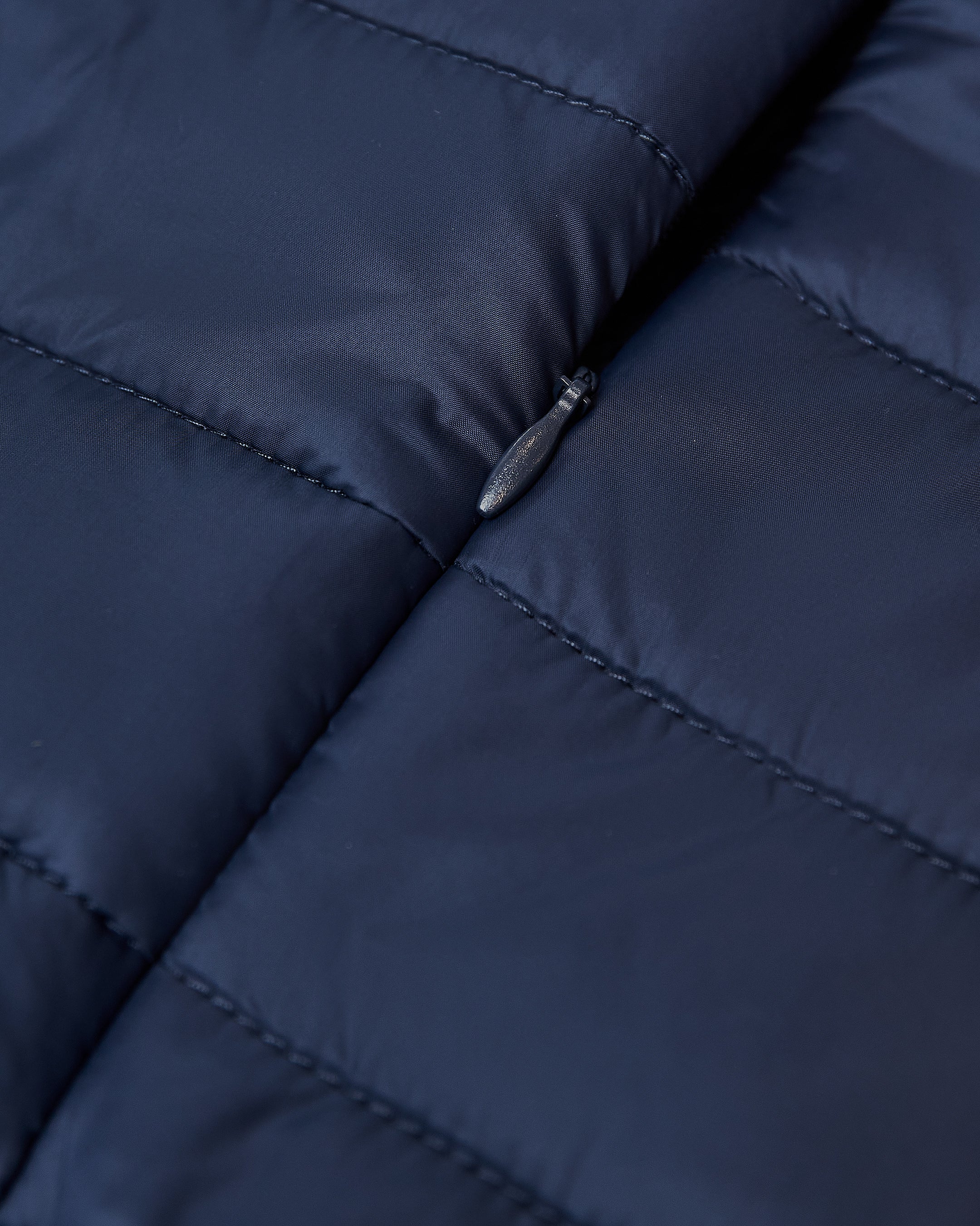 Navy Puffer Jacket - Image 9