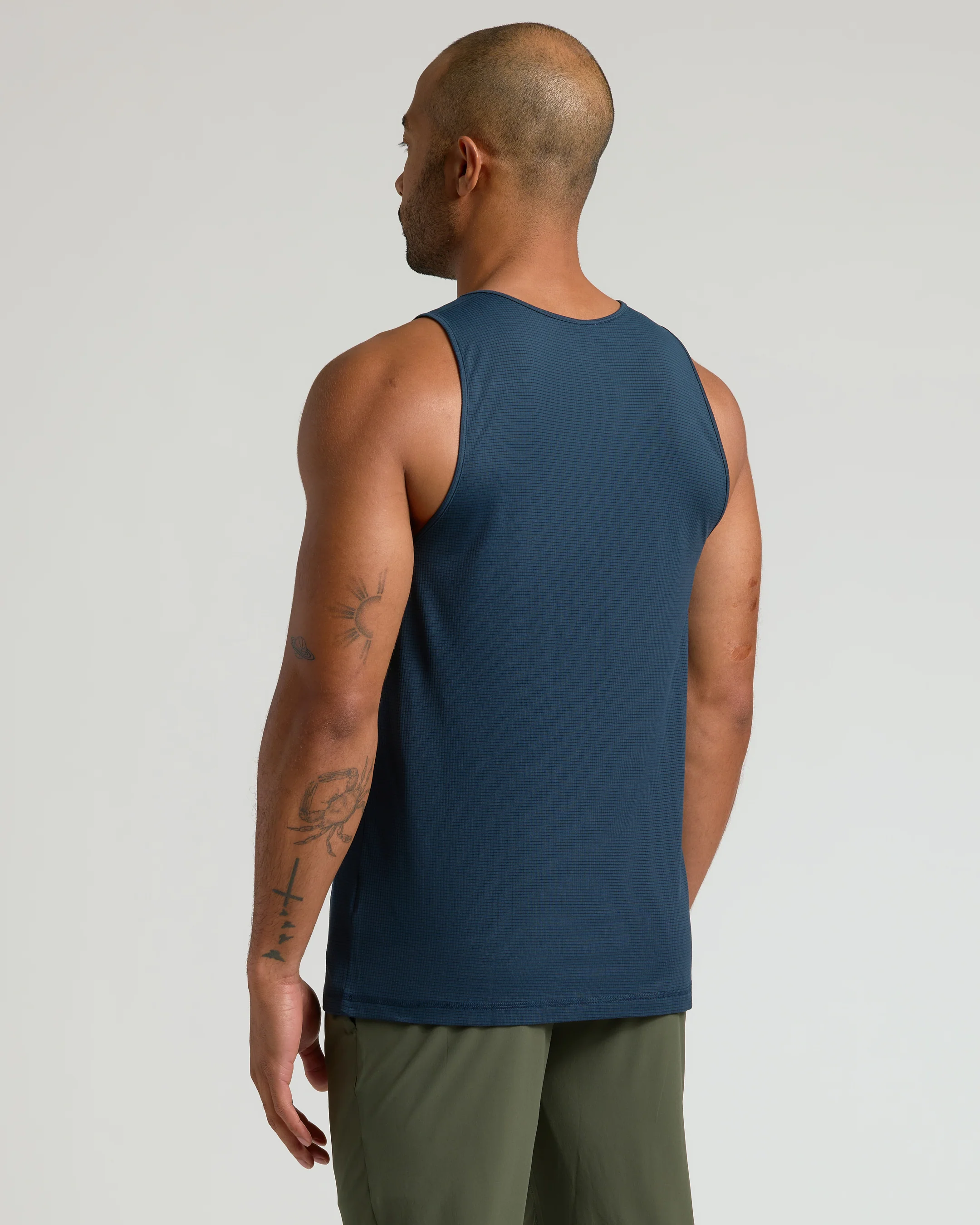 Navy Sleeveless Active Mesh Tank - Image 3