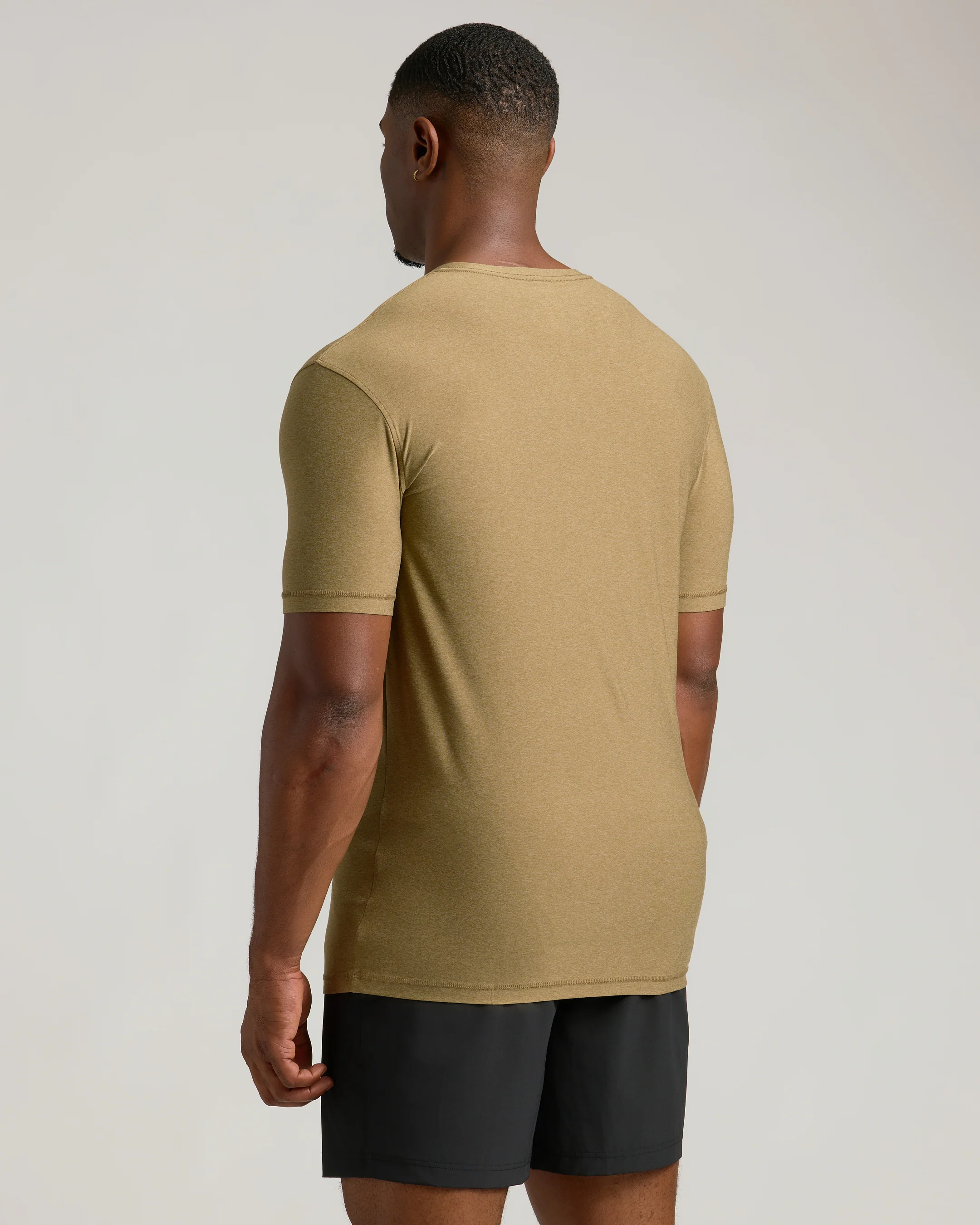 Overland Tall Active V-Neck - Image 3
