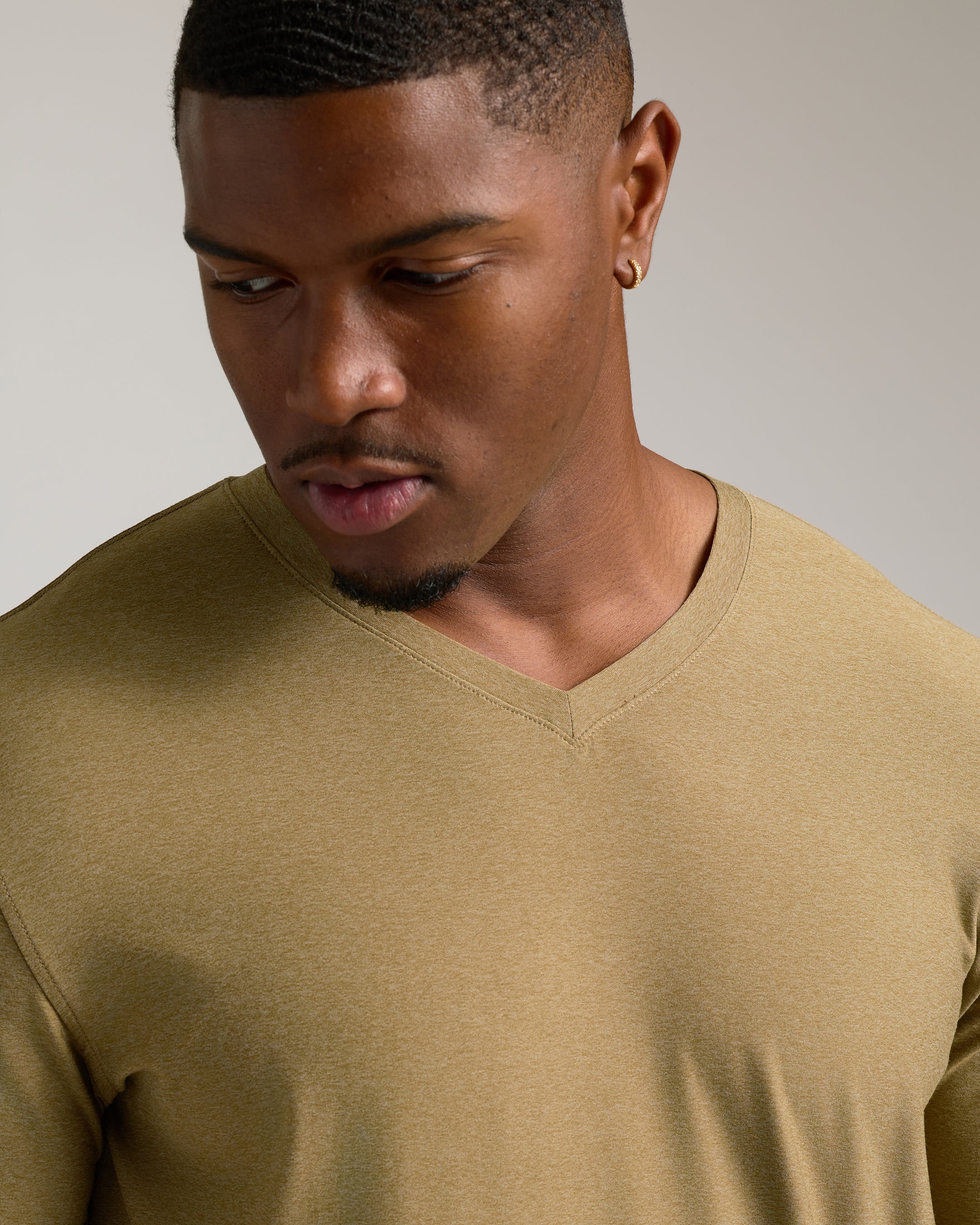 Overland Tall Active V-Neck - Image 5