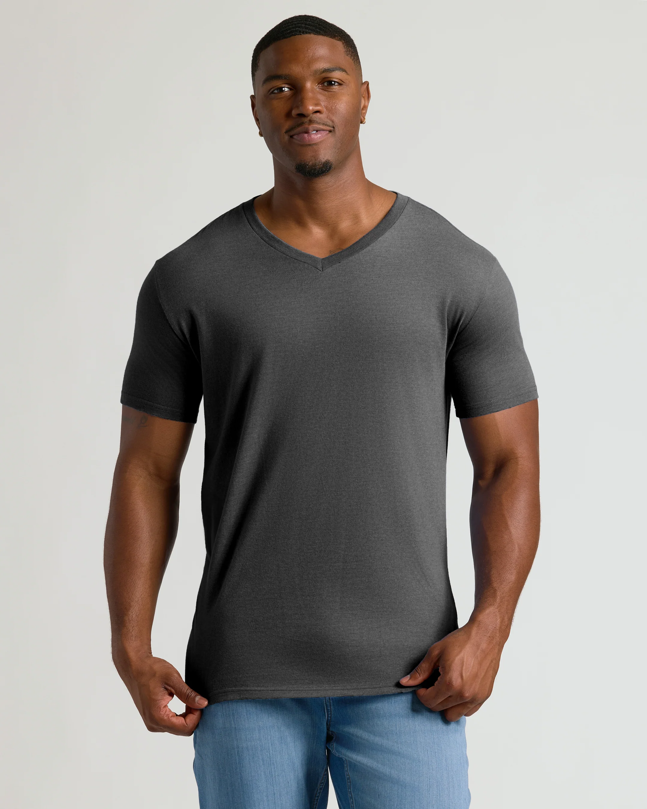Short Sleeve Tall Classic V-Neck 3-Pack - Image 4