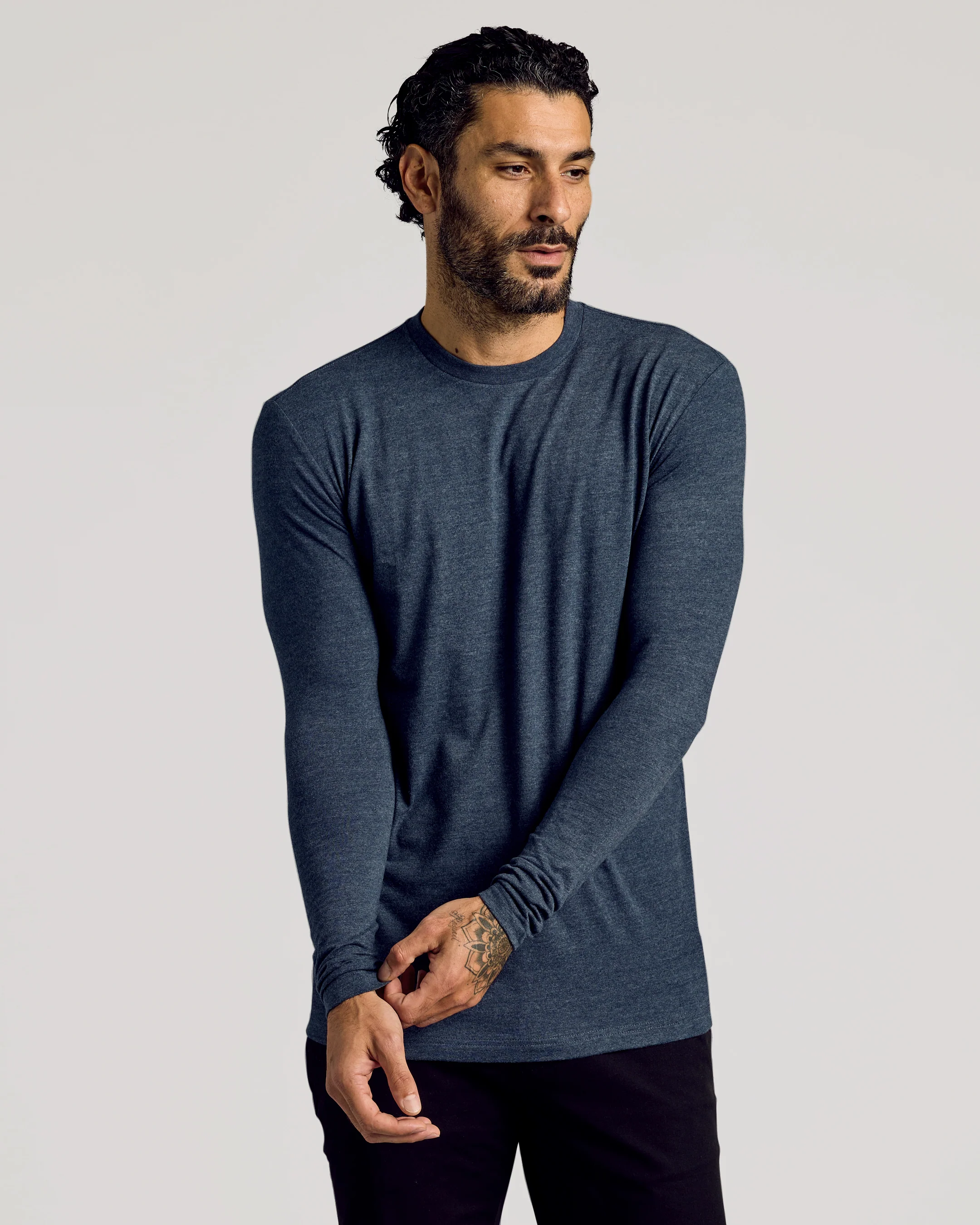 Short Sleeve Tall Classic V-Neck 3-Pack - Image 4