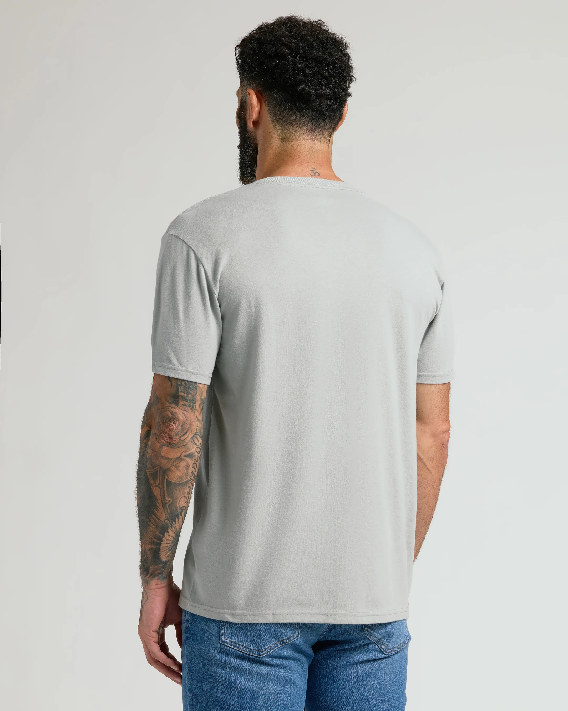 Steel Classic V-Neck - Image 3