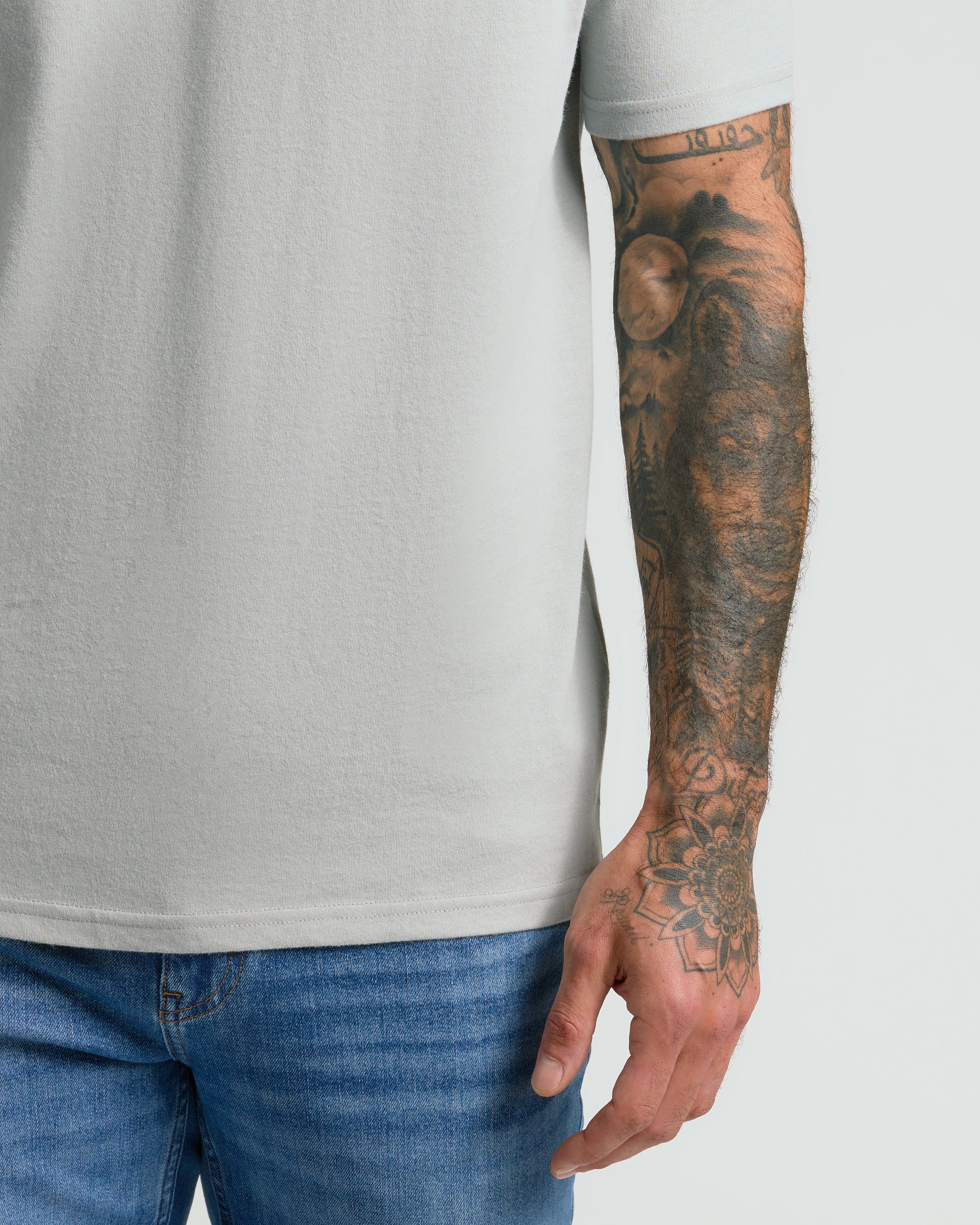 Steel Classic V-Neck - Image 7